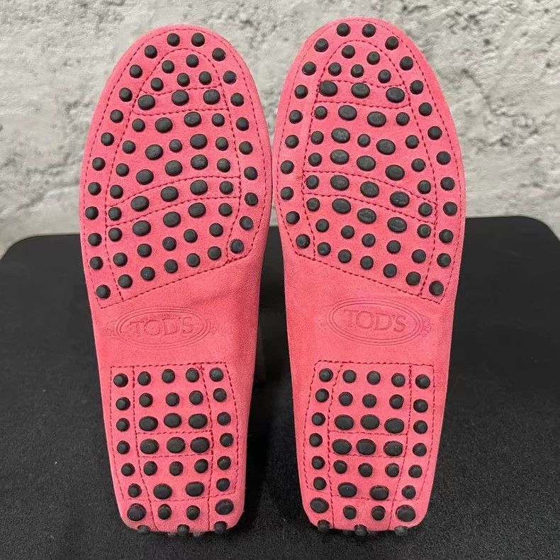 Tod's Tods Slip-On Suede Loafers in Pink-yf Size US 5 / EU 37 - 7 Thumbnail