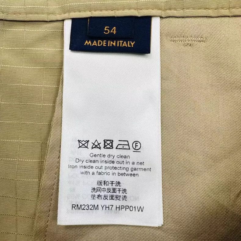 Louis Vuitton Louis Vuitton Full Print Cargo Shorts Size 54-yf Size US 44 / EU 60 - 4 Thumbnail