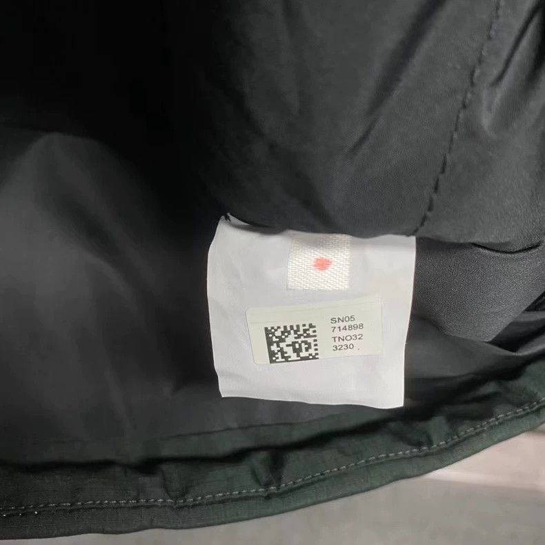 Balenciaga Balenciaga Green Embroidered Logo Down Jacket-yf Size US M / EU 48-50 / 2 - 5 Thumbnail