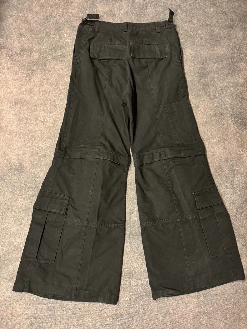 Balenciaga Balenciaga Flared Cargo Pants Size L-yf Size US 34 / EU 50 - 2 Thumbnail