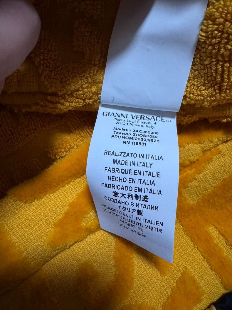 Versace Versace Yellow Bathrobe for Men and Women-yf Size US S / EU 44-46 / 1 - 5 Thumbnail