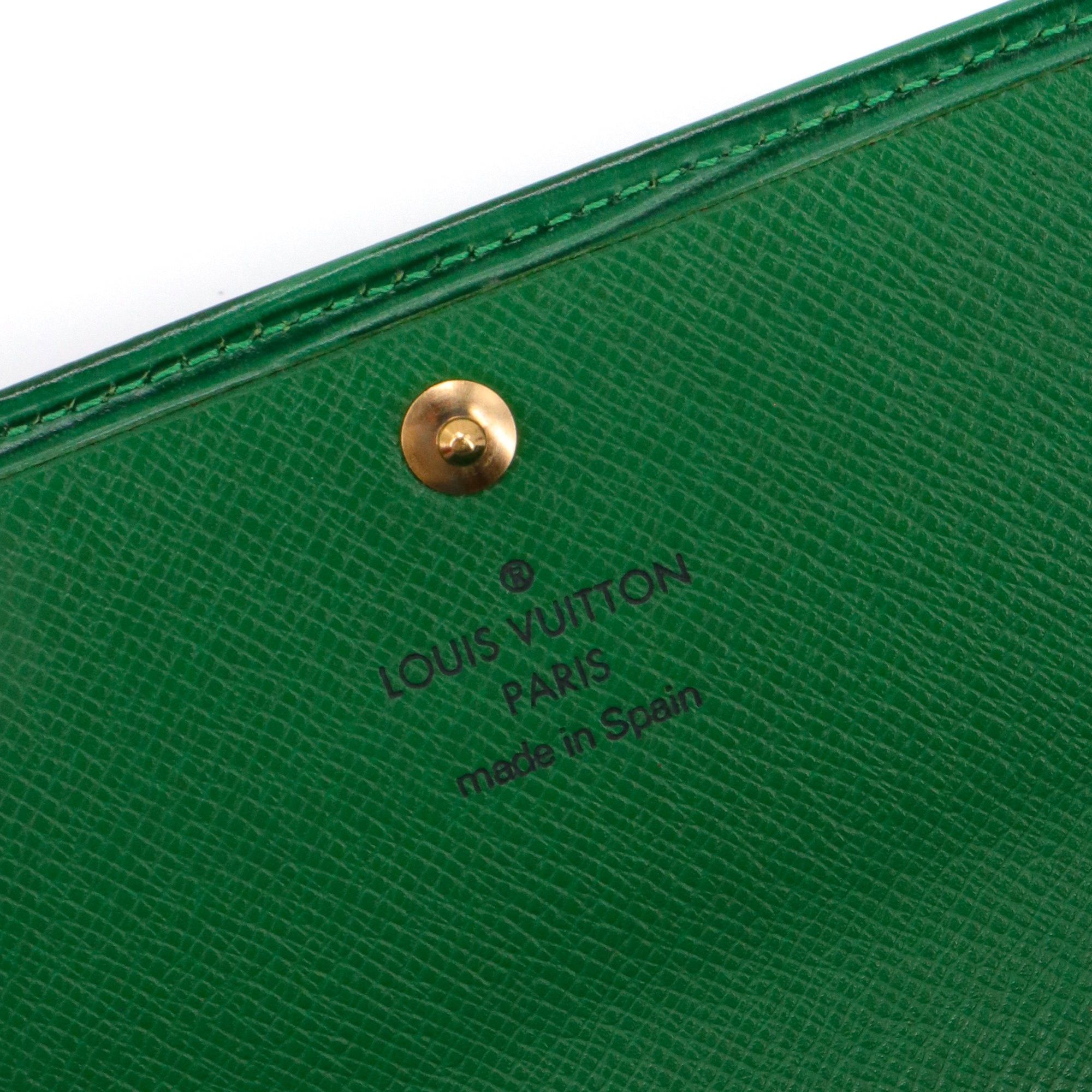 Louis Vuitton LOUIS VUITTON - Sarah Louis Vuitton green epi leather wallet Size ONE SIZE - 5 Thumbnail