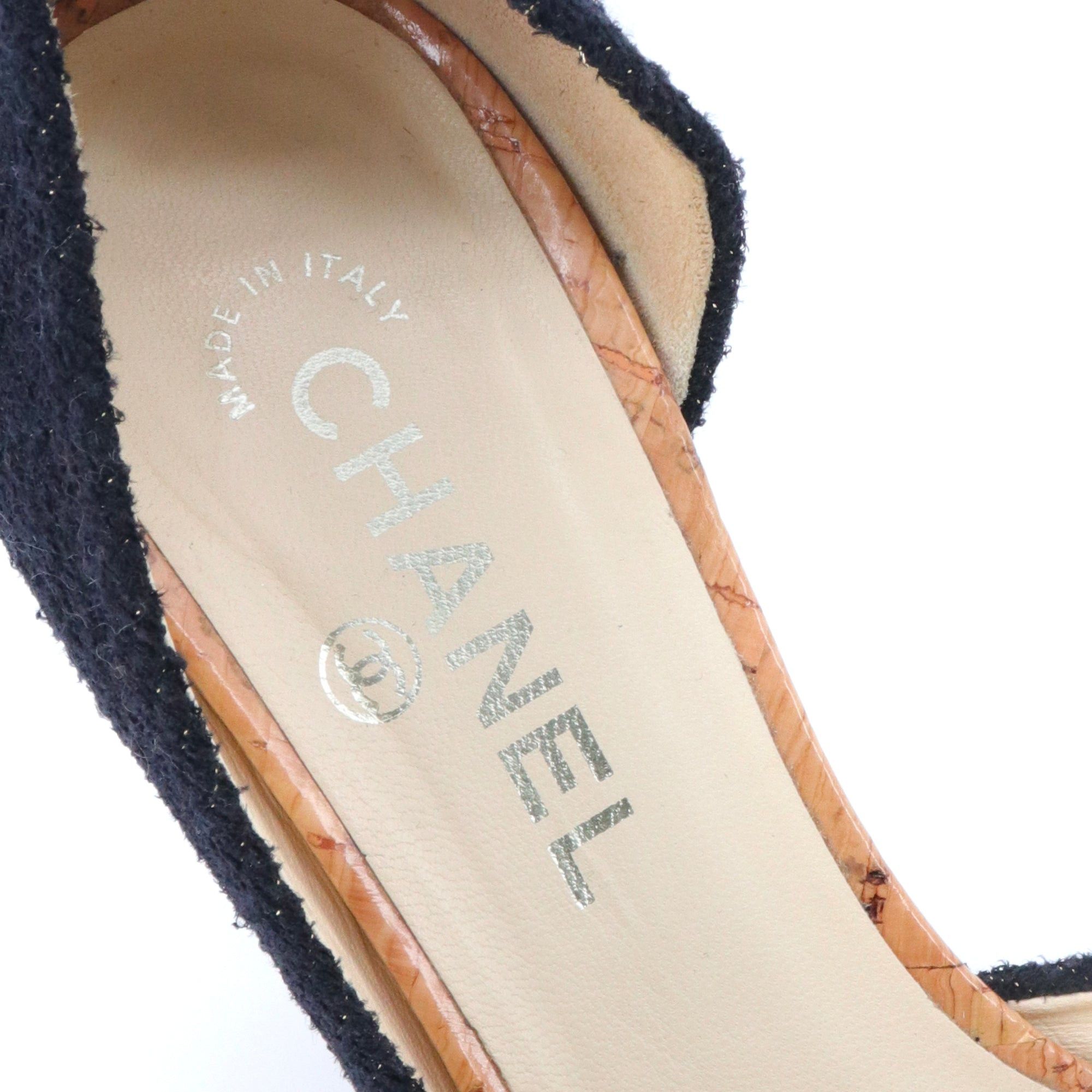 Chanel CHANEL - CC Chanel pumps in black tweed decorated with rhinestones (T39.5) Size US 8.5 / IT 38.5 - 5 Thumbnail
