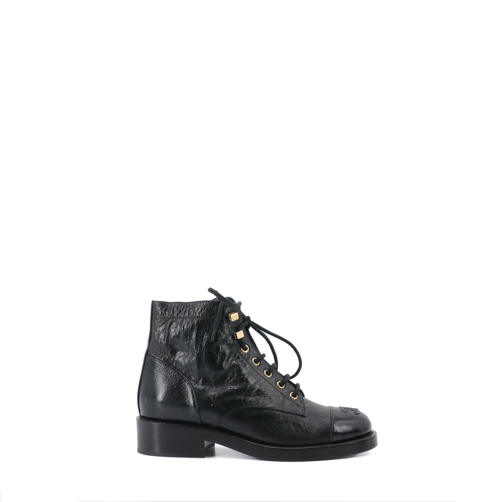 Chanel CHANEL - Chanel black leather ankle boots (T37.5) Size US 6.5 / IT 36.5 - 2 Thumbnail