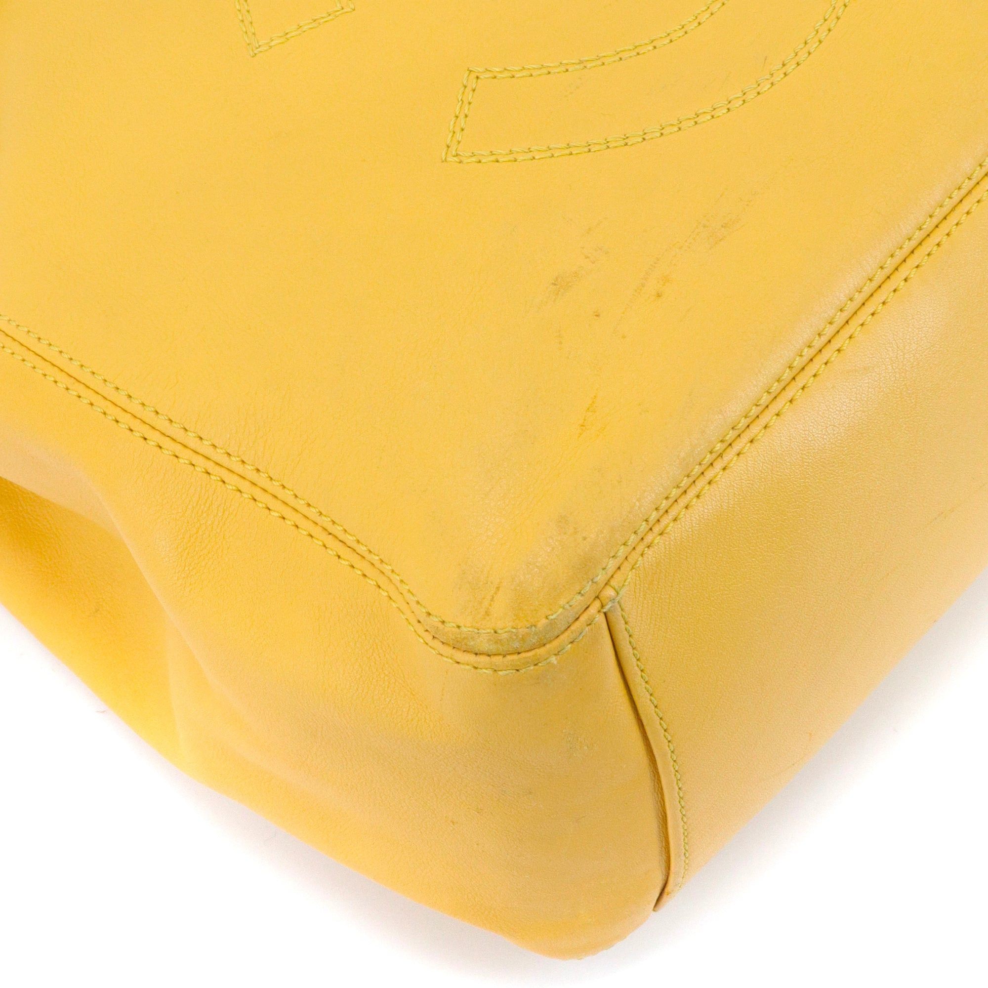 Chanel CHANEL - Chanel Drawstring Ring Handle handbag in yellow leather Size ONE SIZE - 8 Thumbnail
