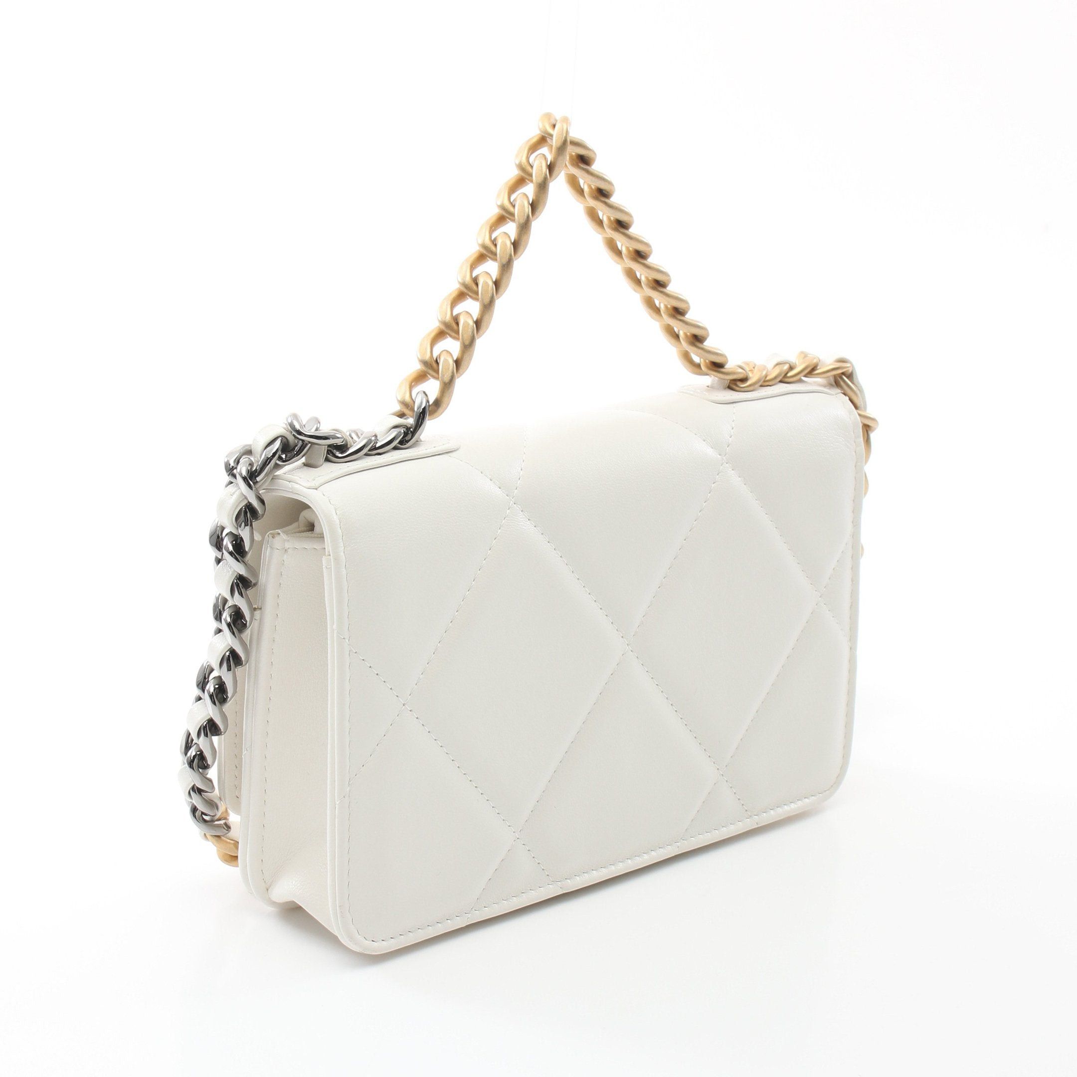 Chanel Chanel Chanel19 Matelasse Chain Wallet Lambskin White Combination Metal Fittings Size ONE SIZE - 2 Thumbnail