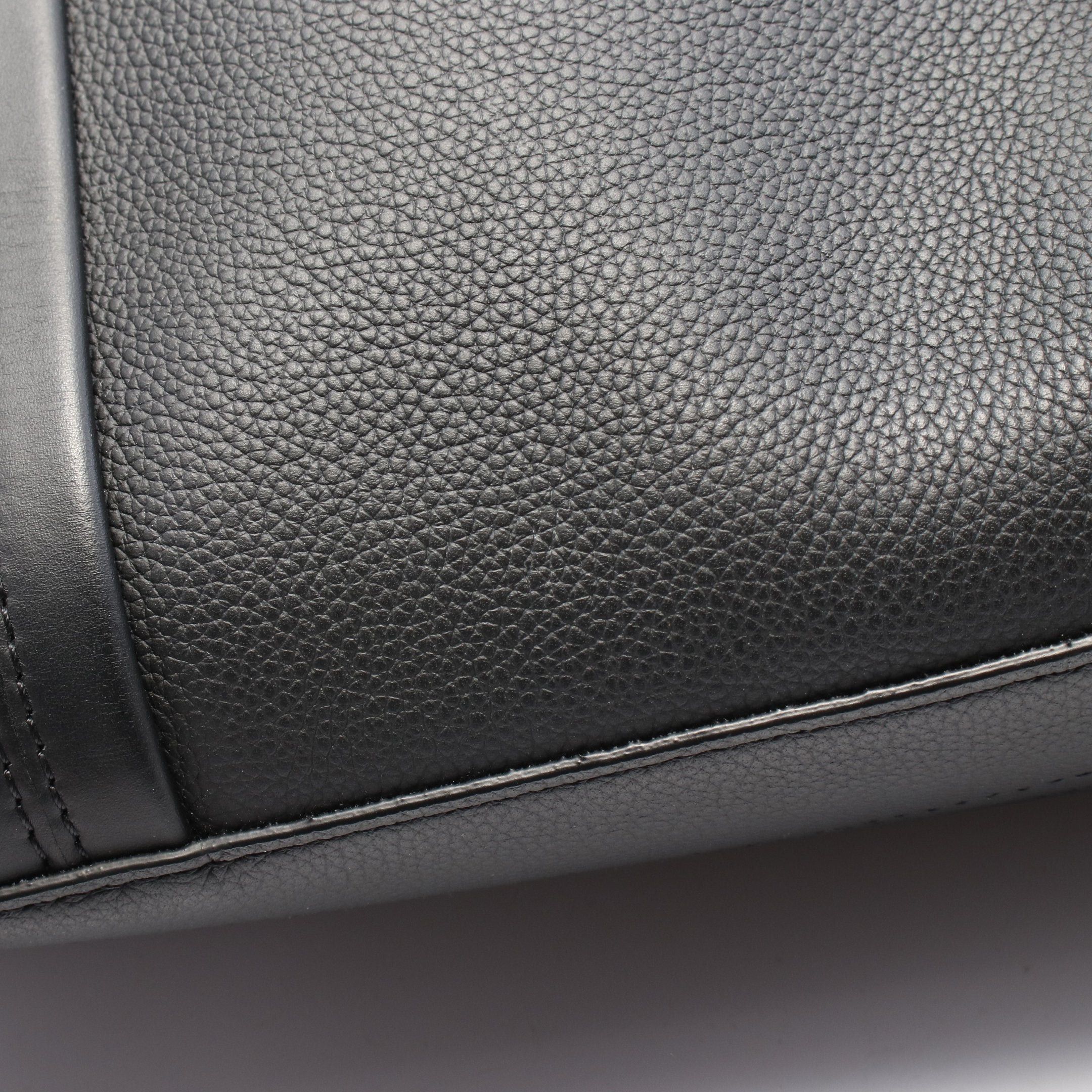 Louis Vuitton Louis Vuitton Take Off Tote Aerogram Noir Shoulder Bag Leather Black Size ONE SIZE - 5 Thumbnail