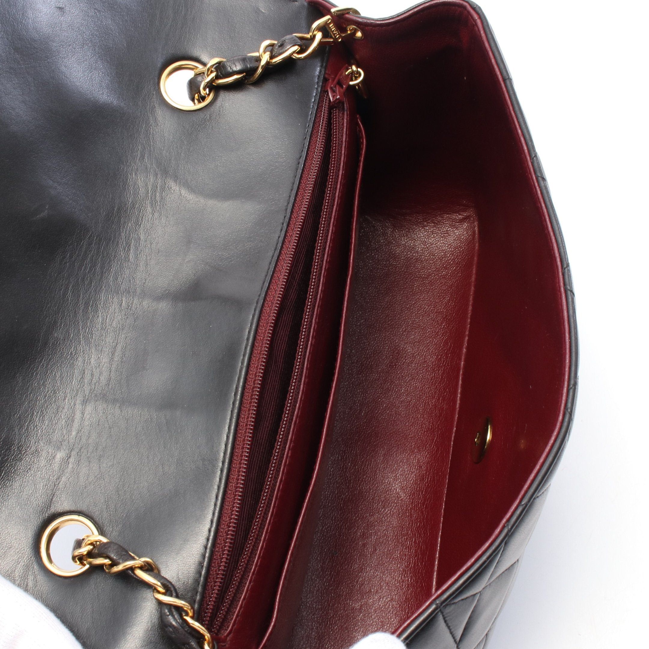 Chanel Chanel Matelasse Diana Flap Chain Shoulder Bag Lambskin Black Gold Hardware Size ONE SIZE - 3 Thumbnail