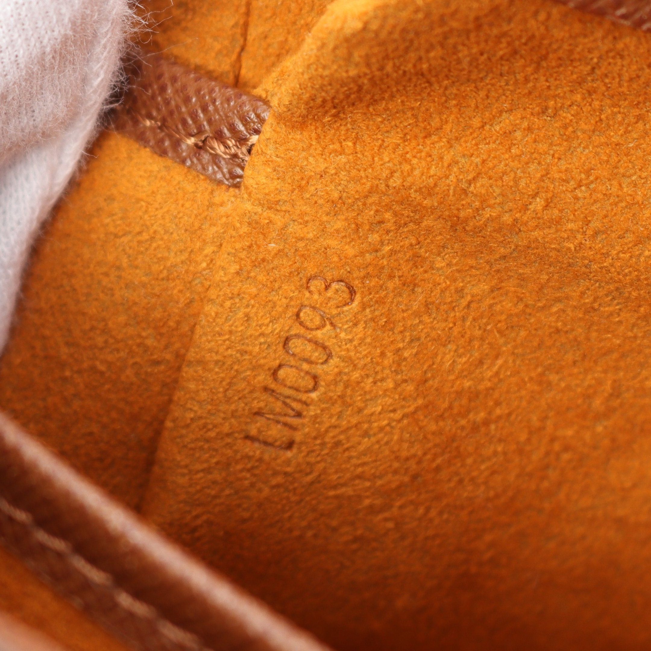 Louis Vuitton Louis Vuitton Musette Salsa Long Strap Monogram Shoulder Bag Leather Brown Size ONE SIZE - 5 Thumbnail