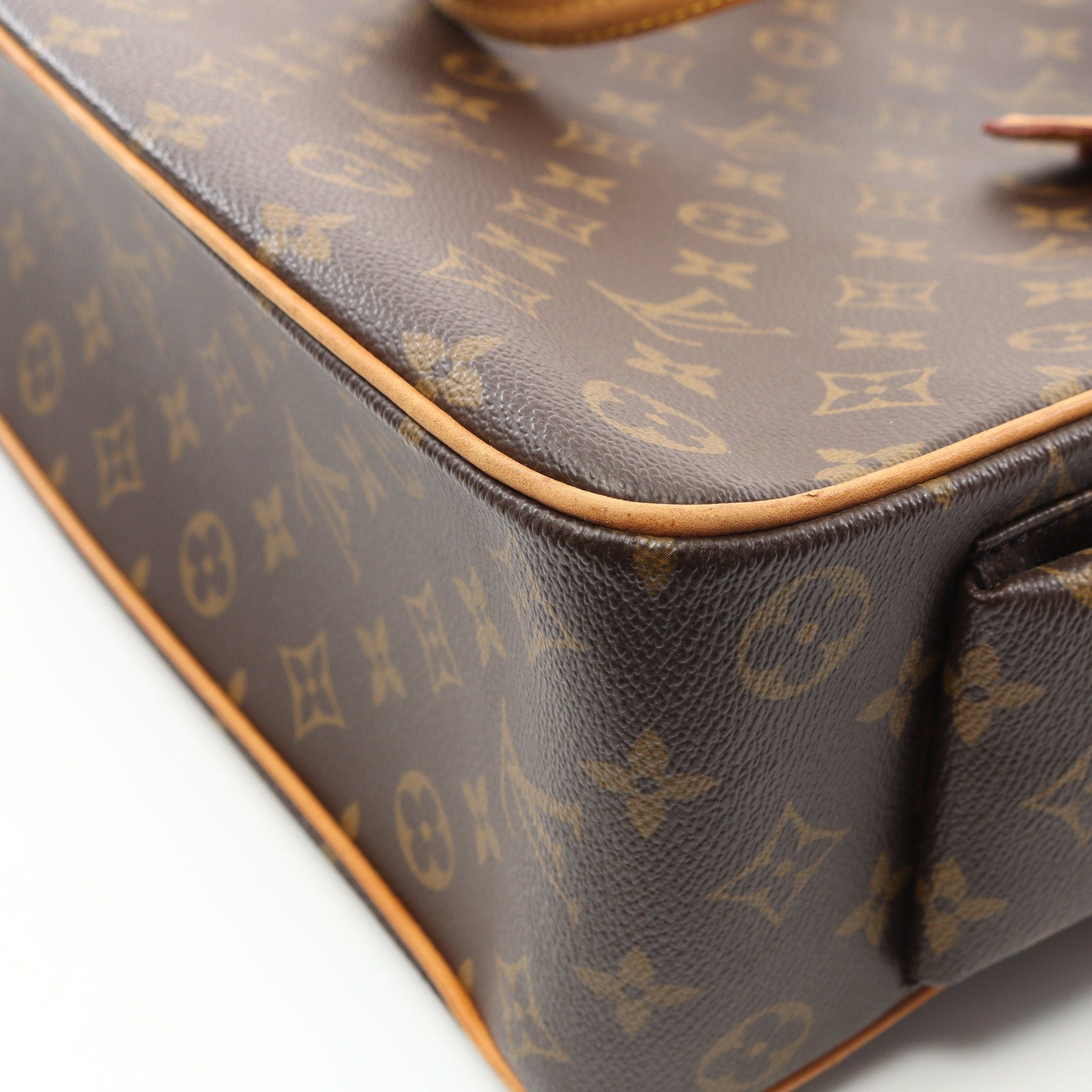 Louis Vuitton Louis Vuitton Multi-Priest Monogram Handbag Leather Brown Size ONE SIZE - 6 Thumbnail
