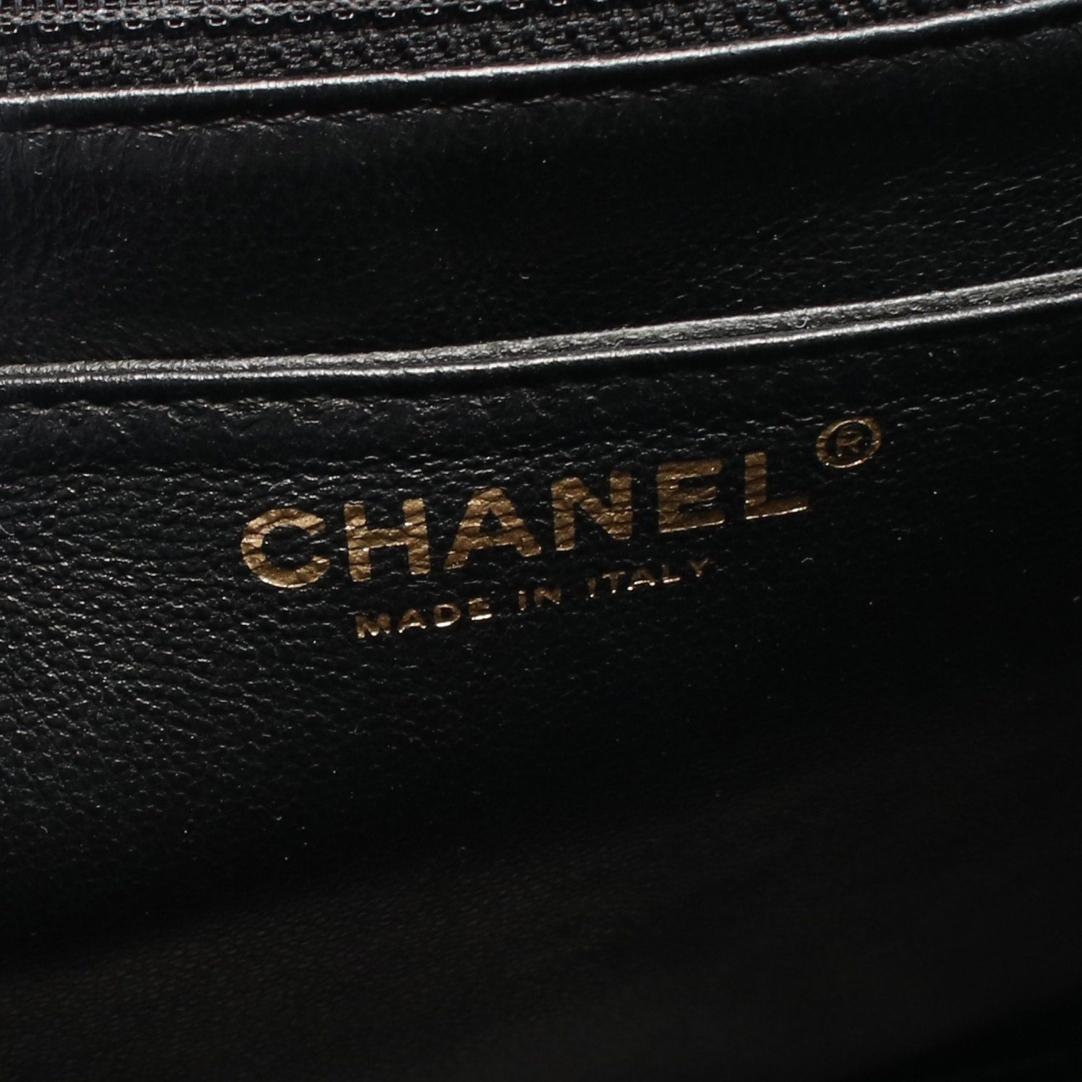 Chanel Chanel Handbag Caviar Skin Black Gold Hardware Size ONE SIZE - 4 Thumbnail
