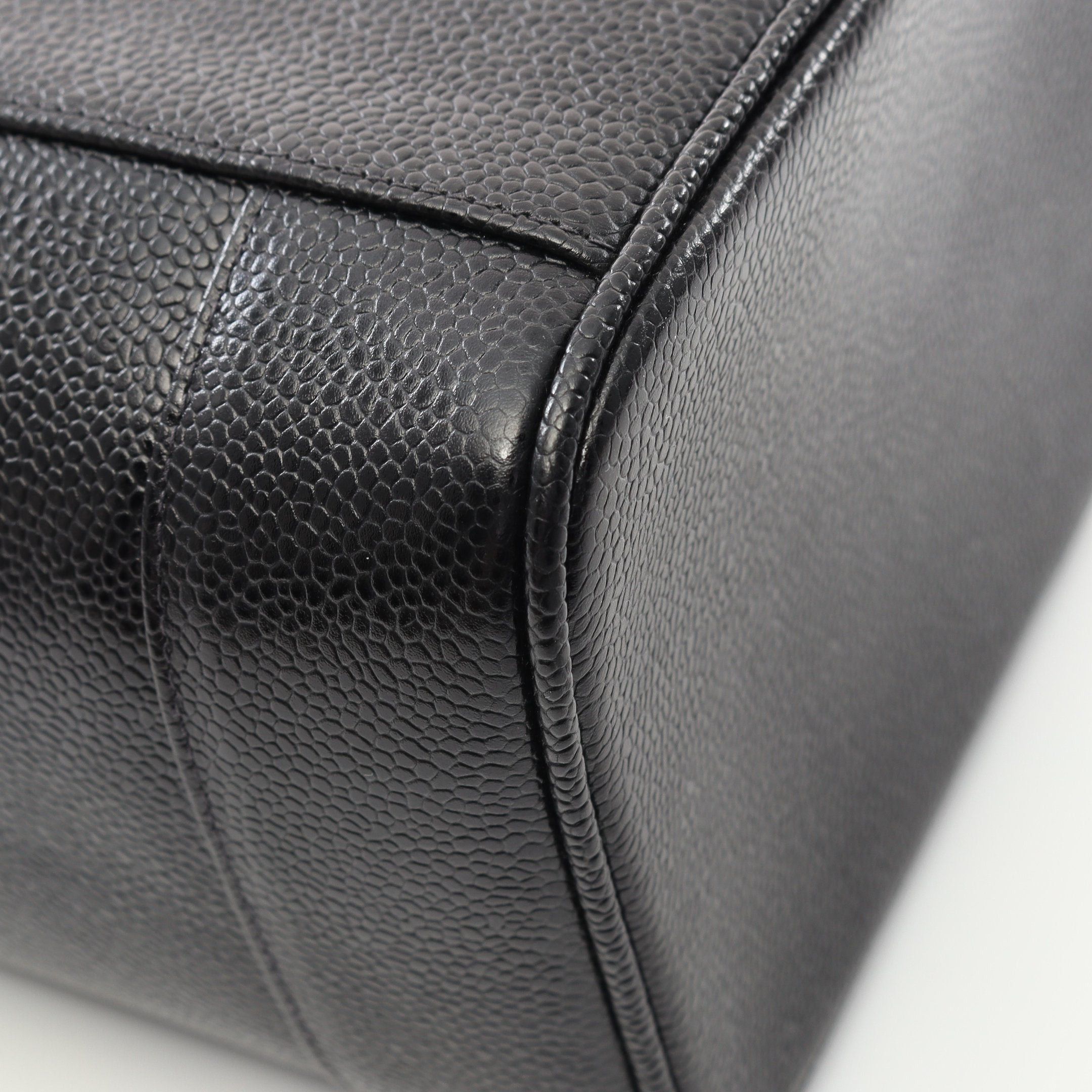 Chanel Chanel Coco Mark Handbag Vanity Bag Caviar Skin Black Gold Hardware Size ONE SIZE - 7 Thumbnail
