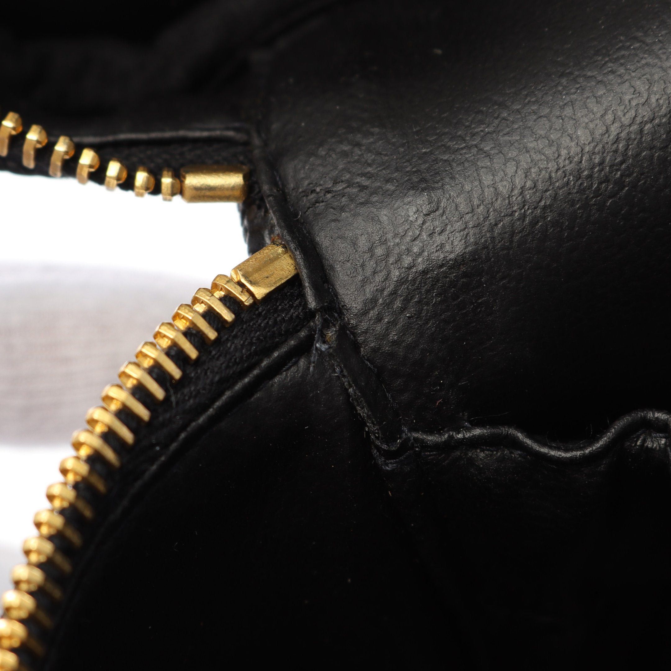 Chanel Chanel Coco Mark Handbag Vanity Bag Caviar Skin Black Gold Hardware Size ONE SIZE - 6 Thumbnail