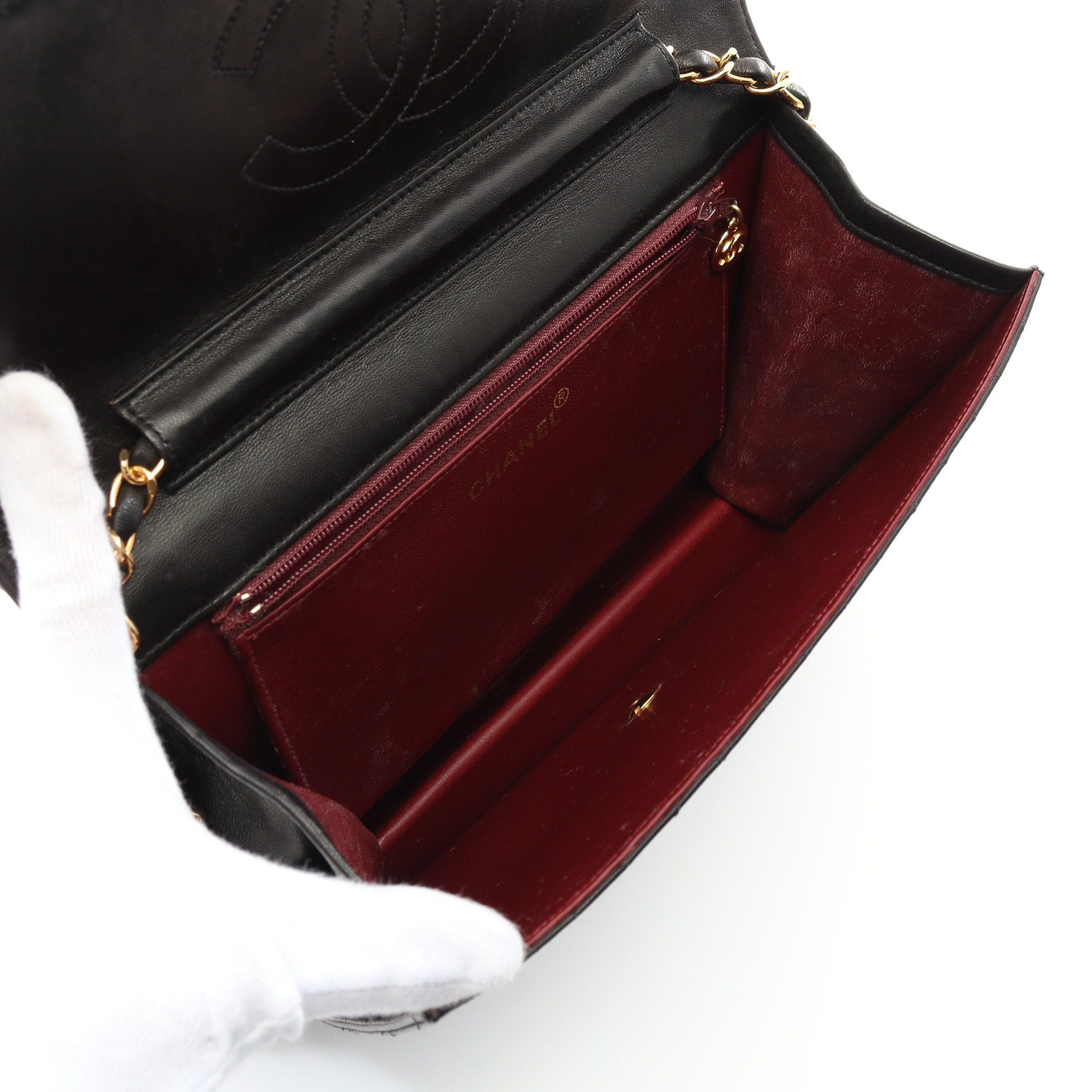 Chanel Chanel Matelasse Chain Shoulder Bag Lambskin Black Gold Hardware Size ONE SIZE - 3 Thumbnail