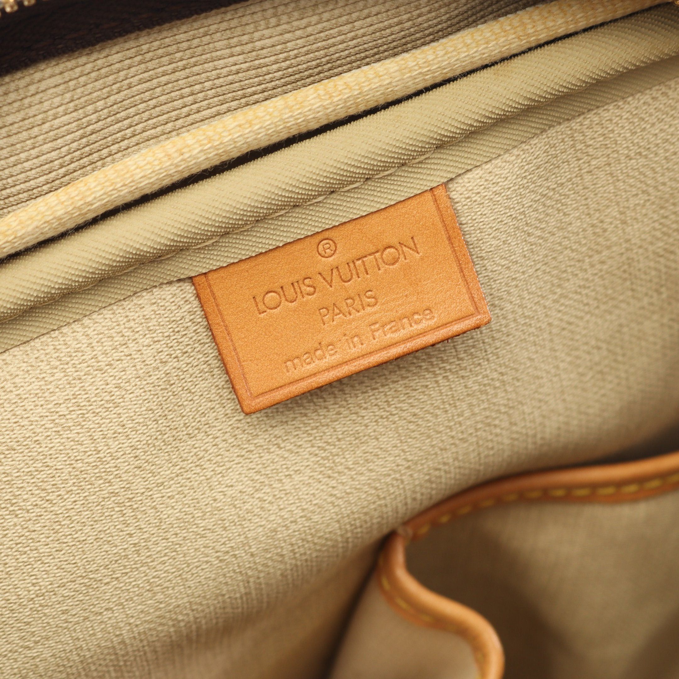 Louis Vuitton Louis Vuitton Deauville Bowling Vanity Monogram Handbag Leather Brown Size ONE SIZE - 4 Thumbnail
