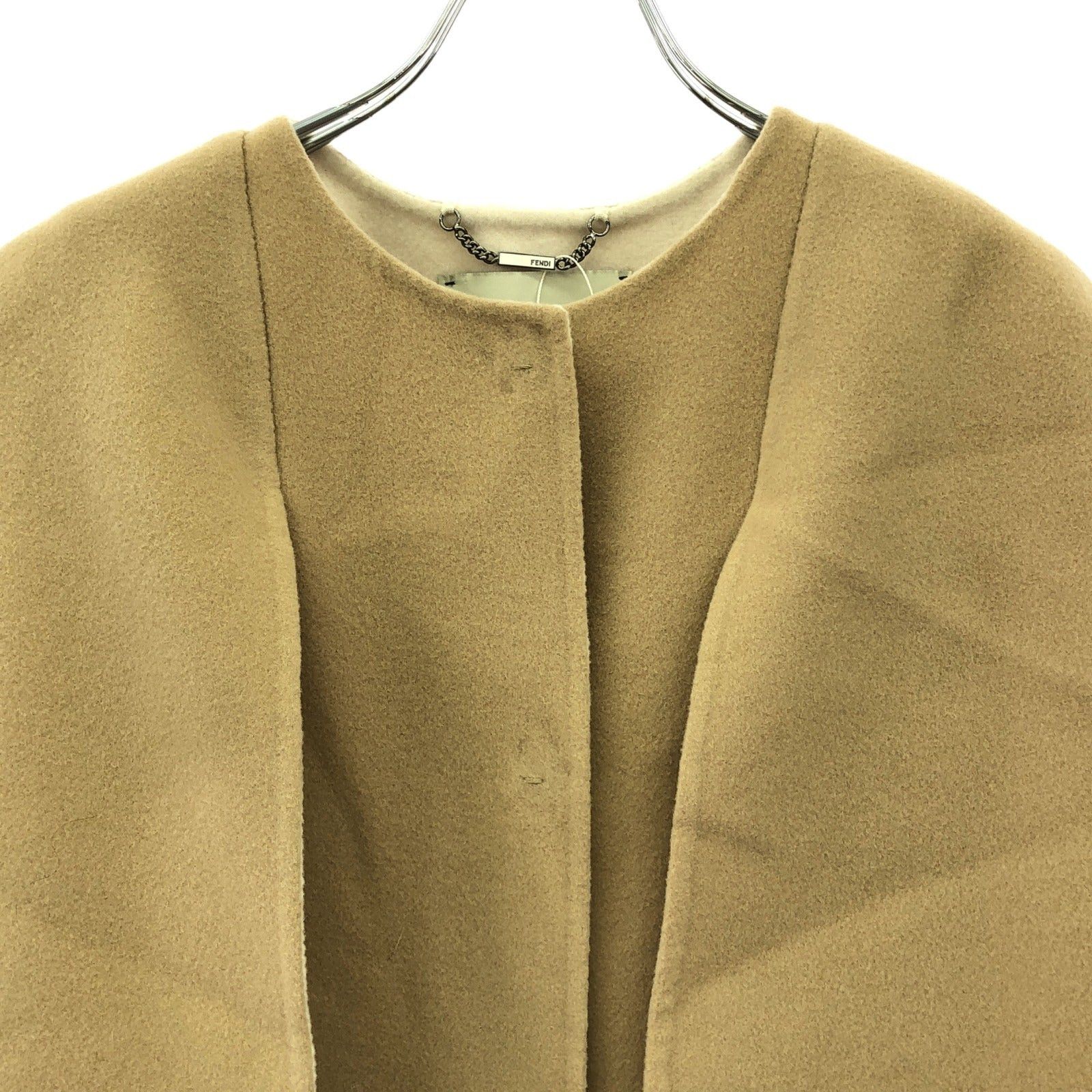 Fendi Fendi Cape Coat Wool Beige Size ONE SIZE - 3 Thumbnail