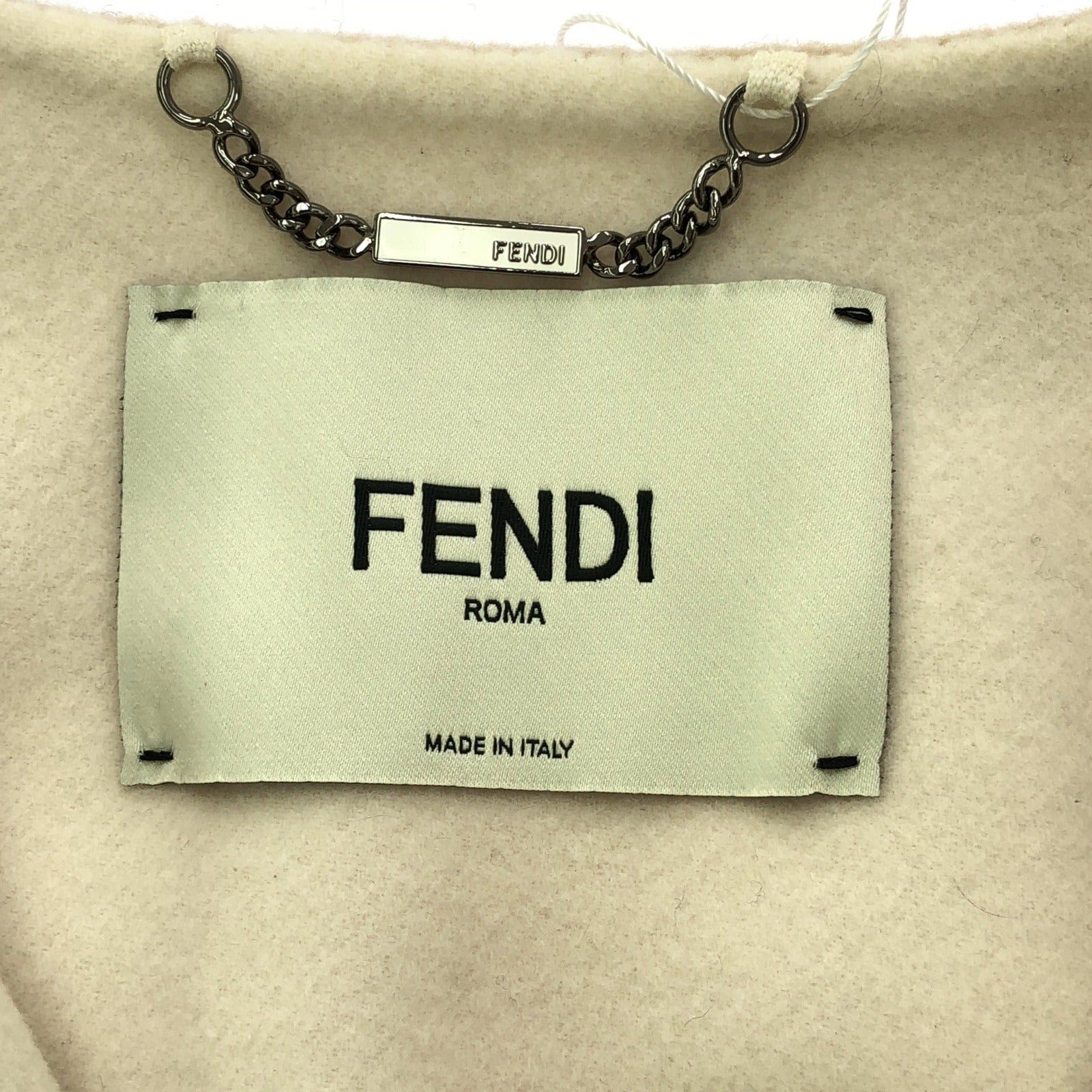 Fendi Fendi Cape Coat Wool Beige Size ONE SIZE - 5 Thumbnail