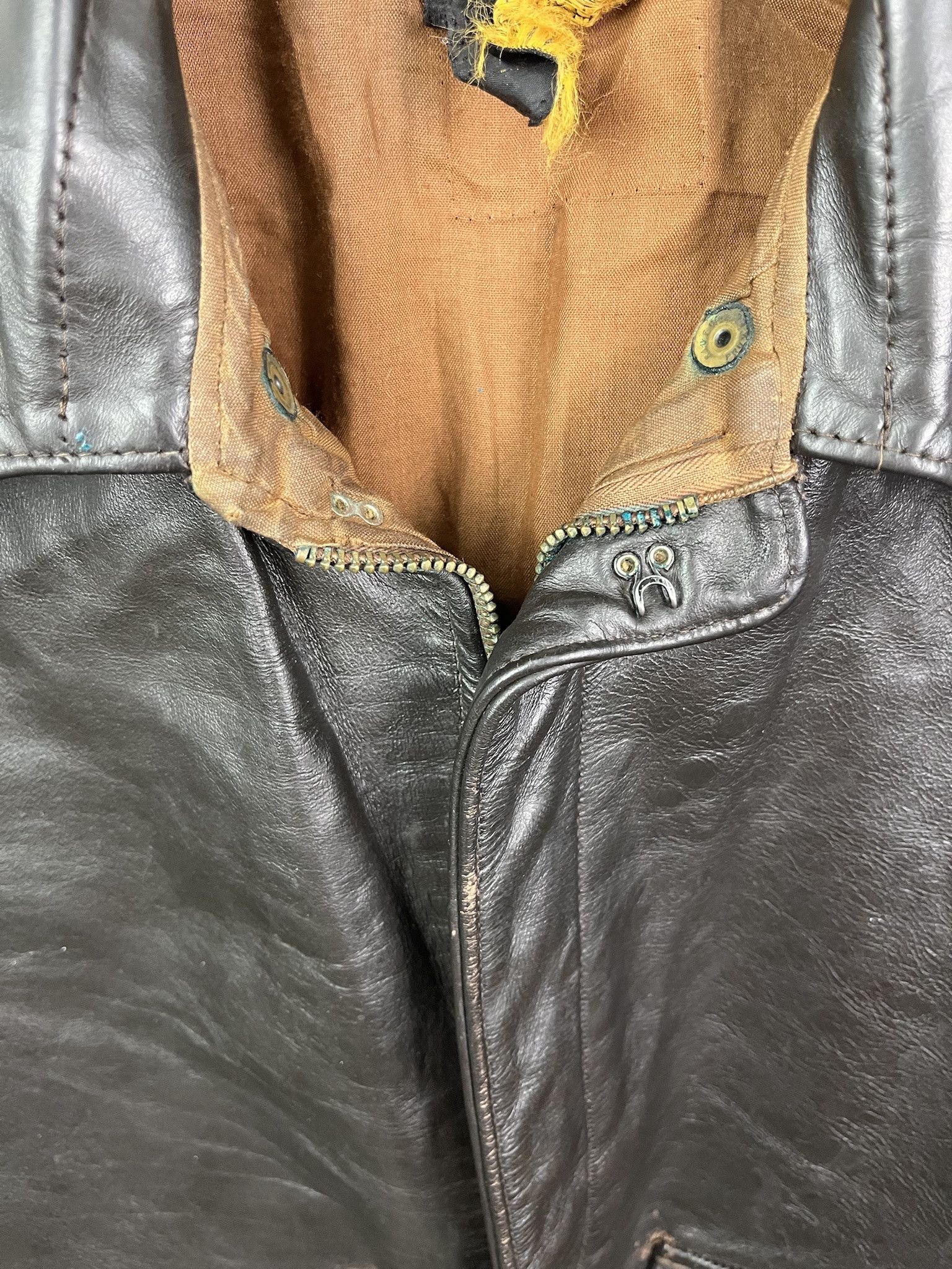Leather Vintage G-2 Leather Flight Bomber Jacket Size S Size US S / EU 44-46 / 1 - 3 Thumbnail