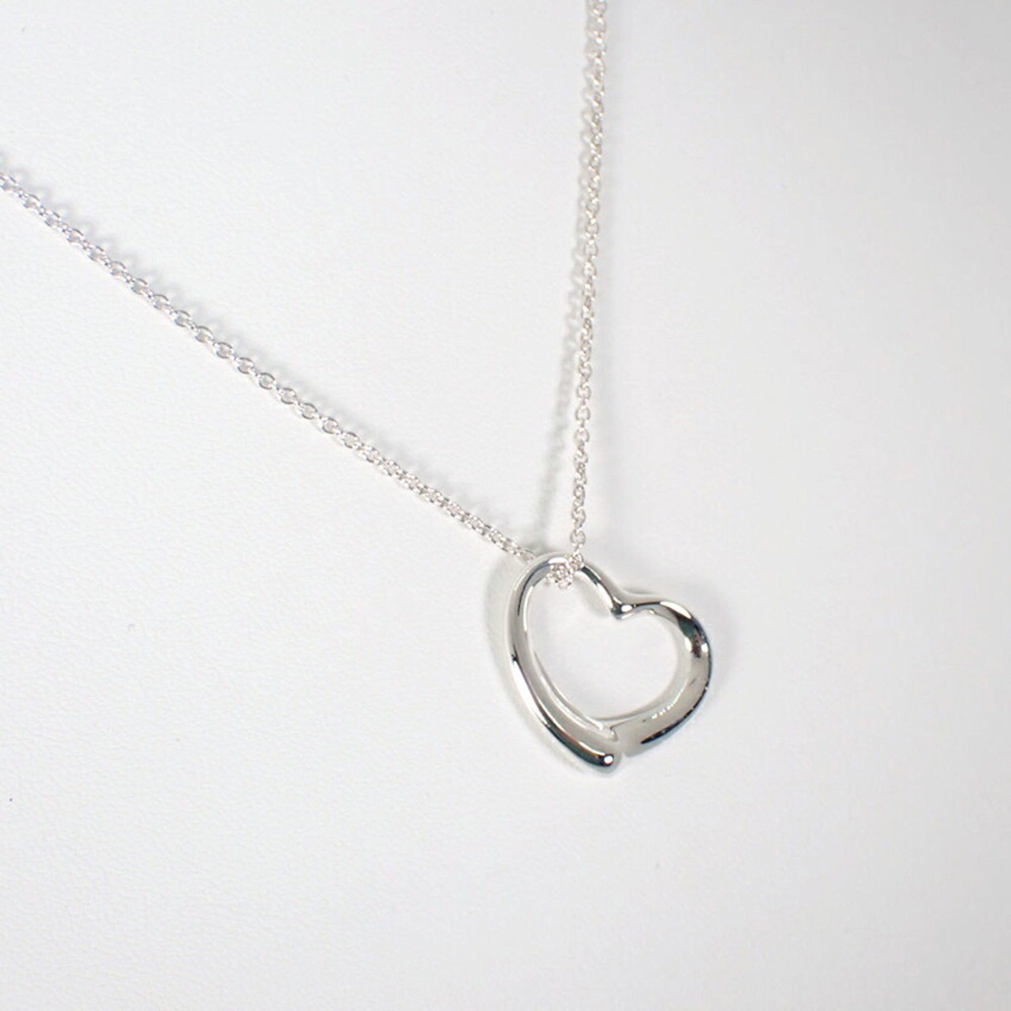 Tiffany & Co. Tiffany & Co Open Heart necklace Size ONE SIZE - 8 Thumbnail