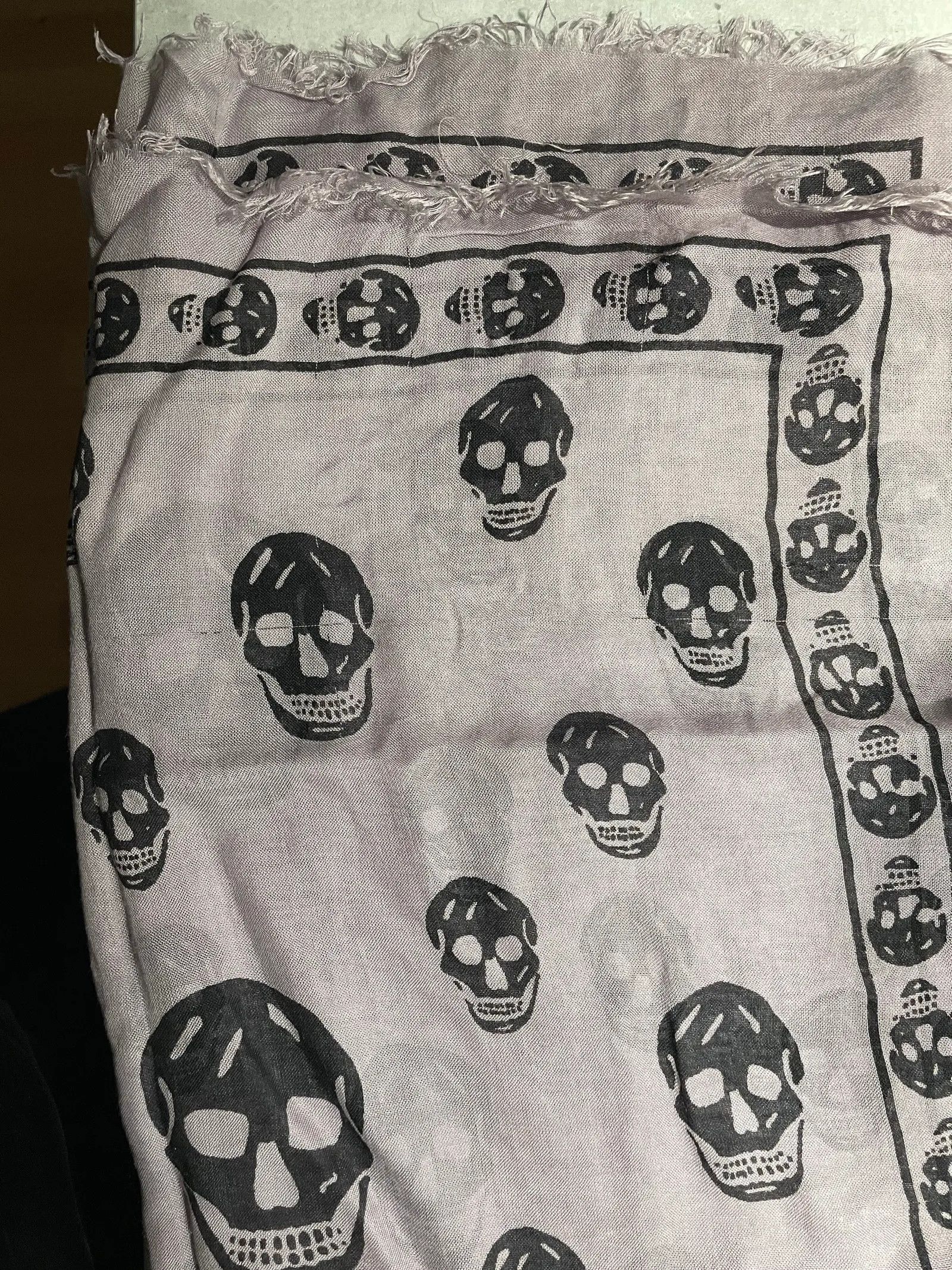 Alexander McQueen Alexander McQueen Scarf Size ONE SIZE - 4 Thumbnail