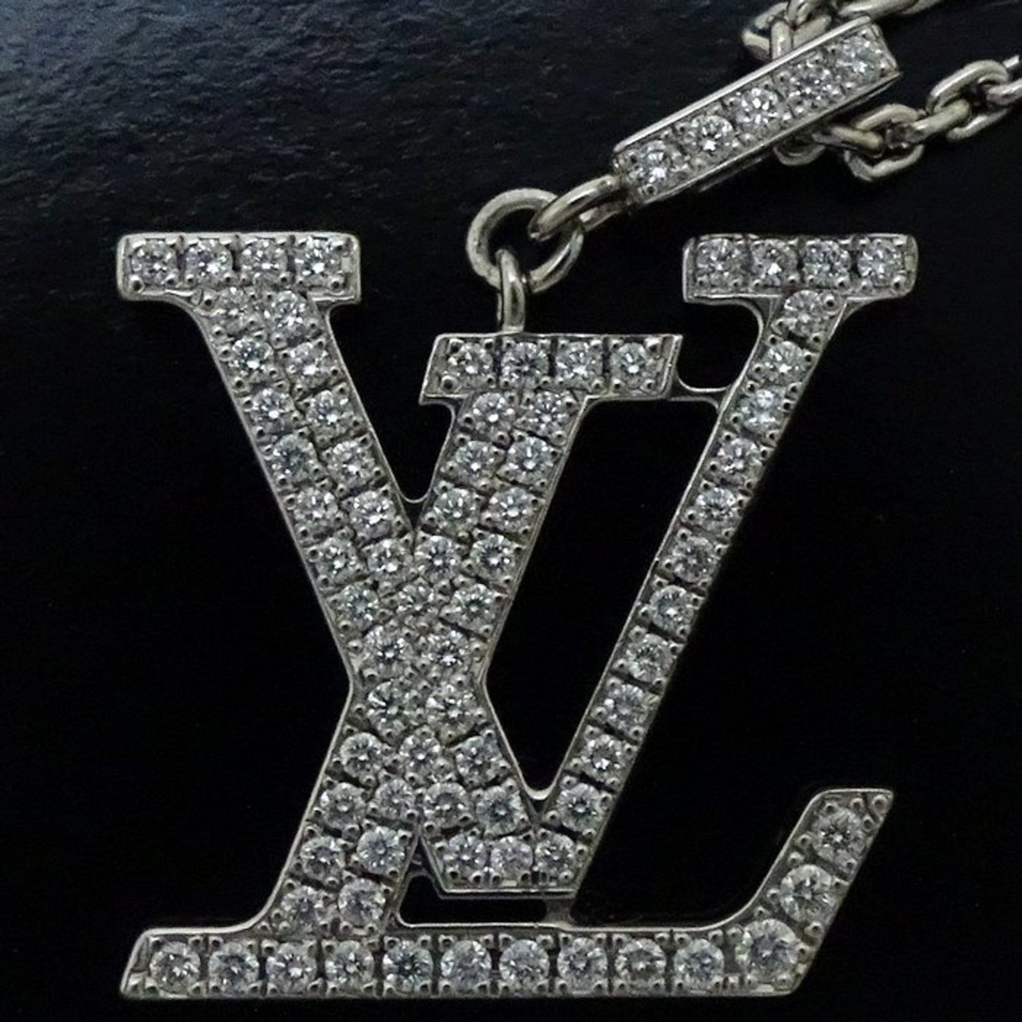 Louis Vuitton Louis Vuitton pendant Size ONE SIZE - 4 Thumbnail