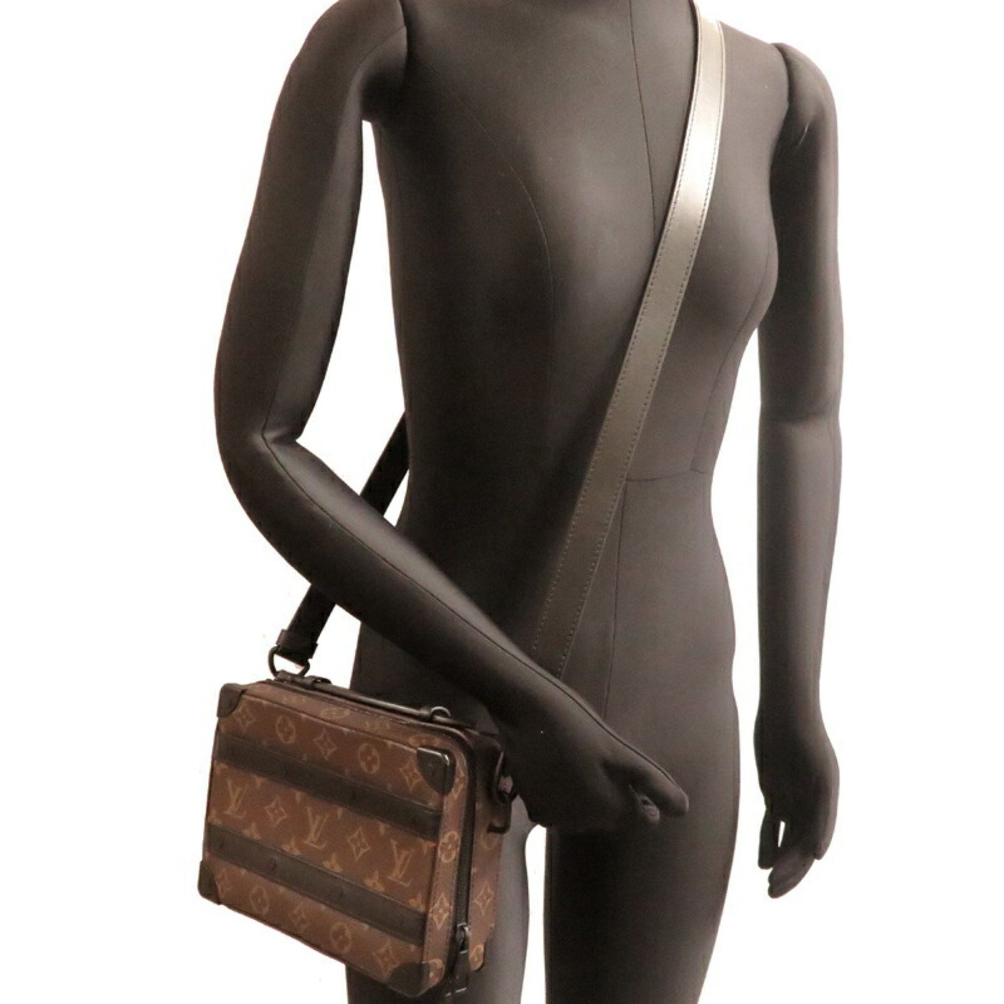 Louis Vuitton Louis Vuitton Soft Trunk shoulder Size ONE SIZE - 10 Thumbnail