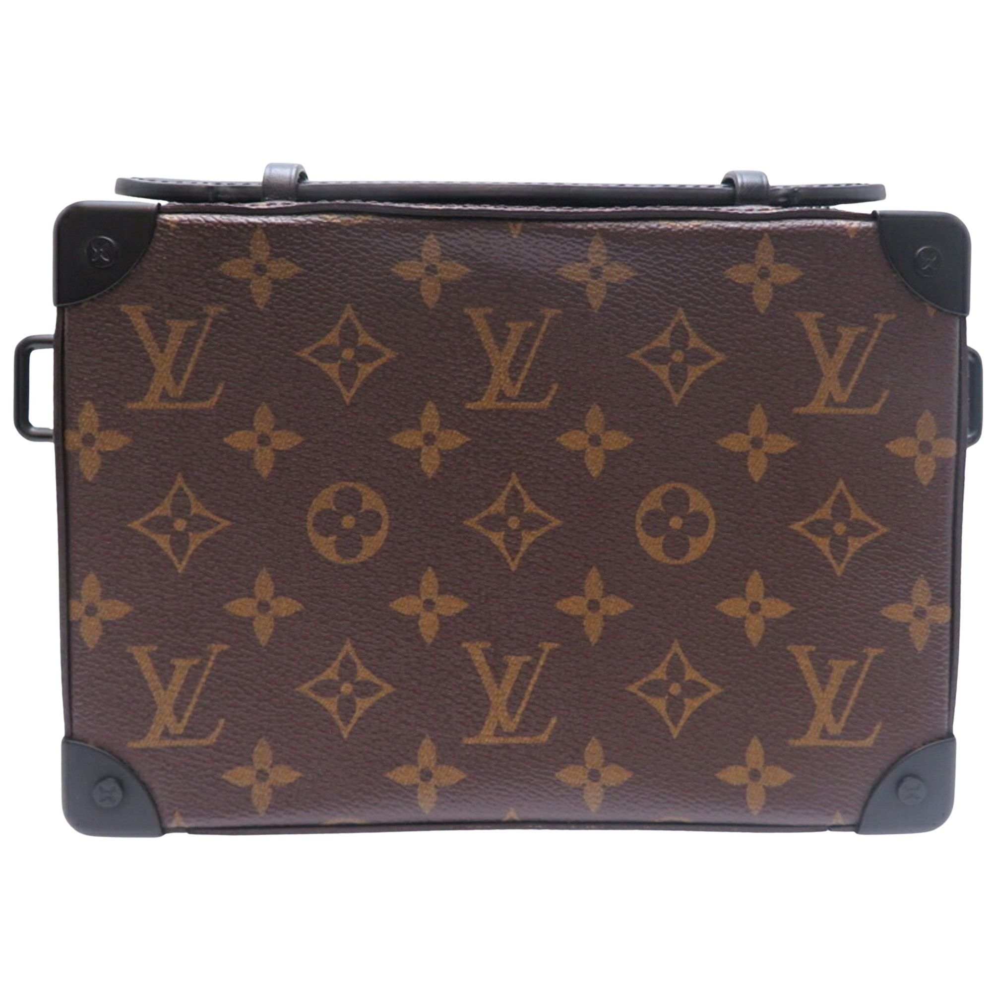 Louis Vuitton Louis Vuitton Soft Trunk shoulder Size ONE SIZE - 2 Thumbnail