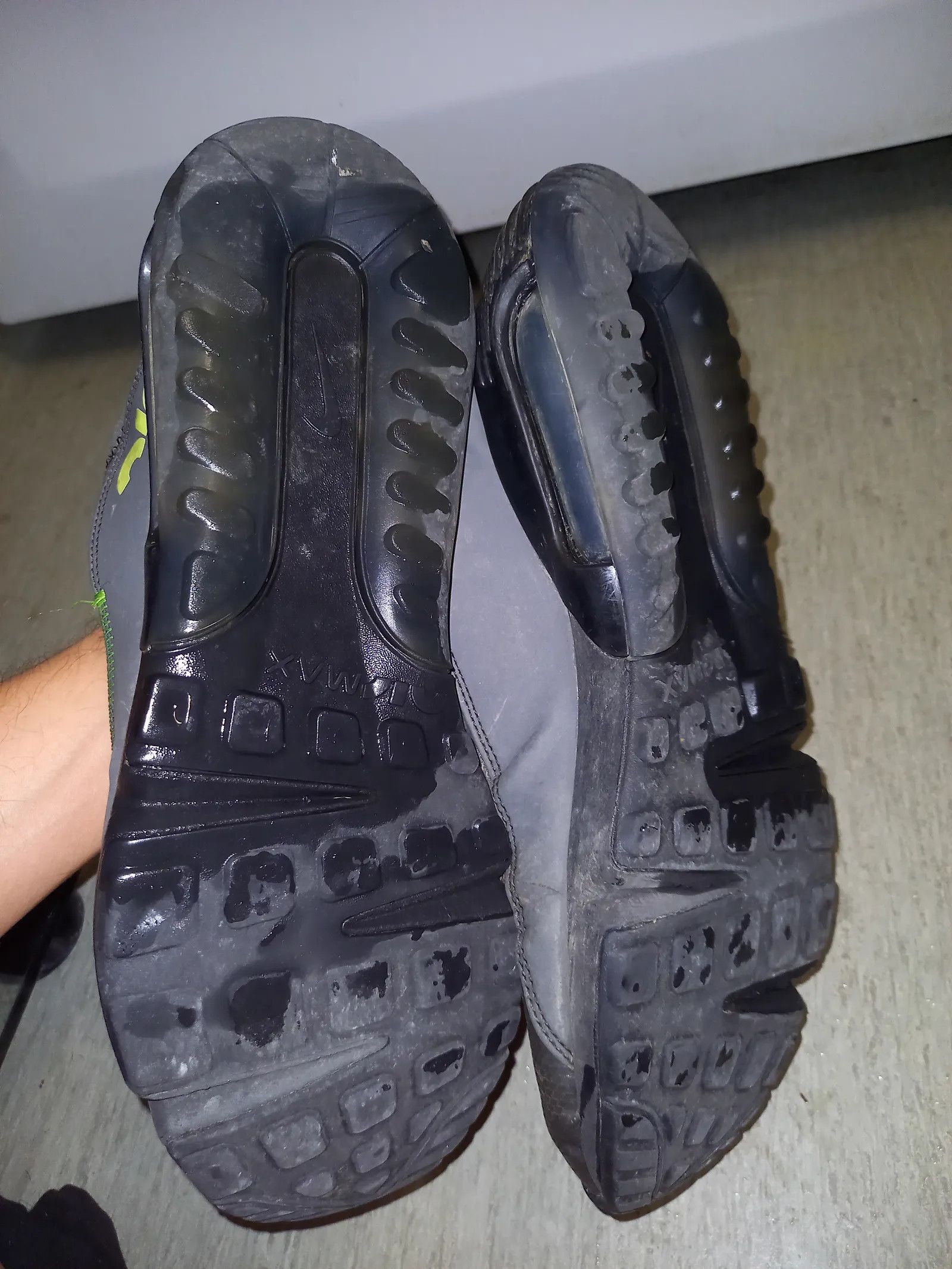 Nike Nike Sneakers Size US 13 / EU 46 - 3 Thumbnail