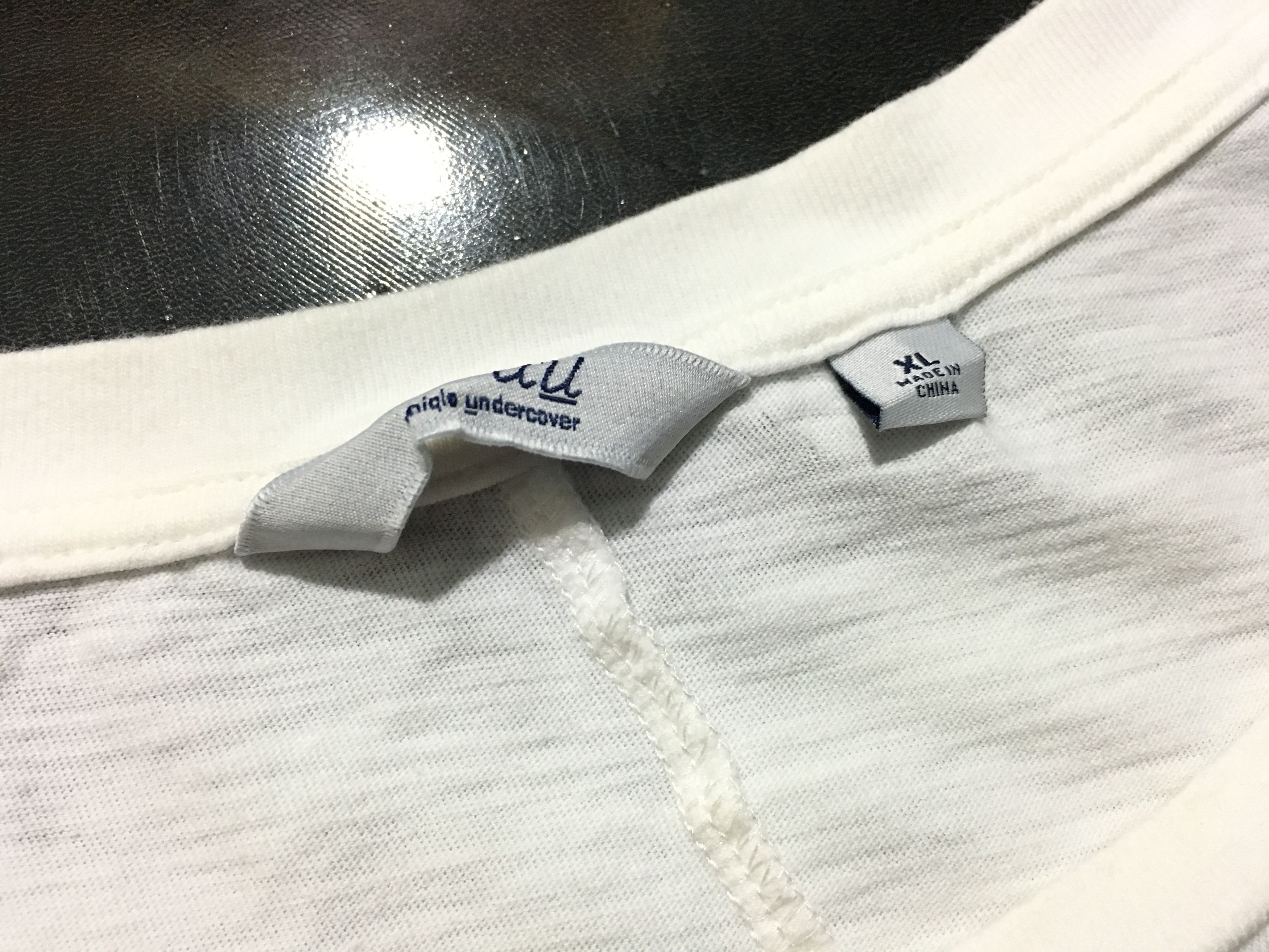 Undercover × Uniqlo Uniqlo x Undercover Shirt New Standard Family Size US XL / EU 56 / 4 - 3 Thumbnail