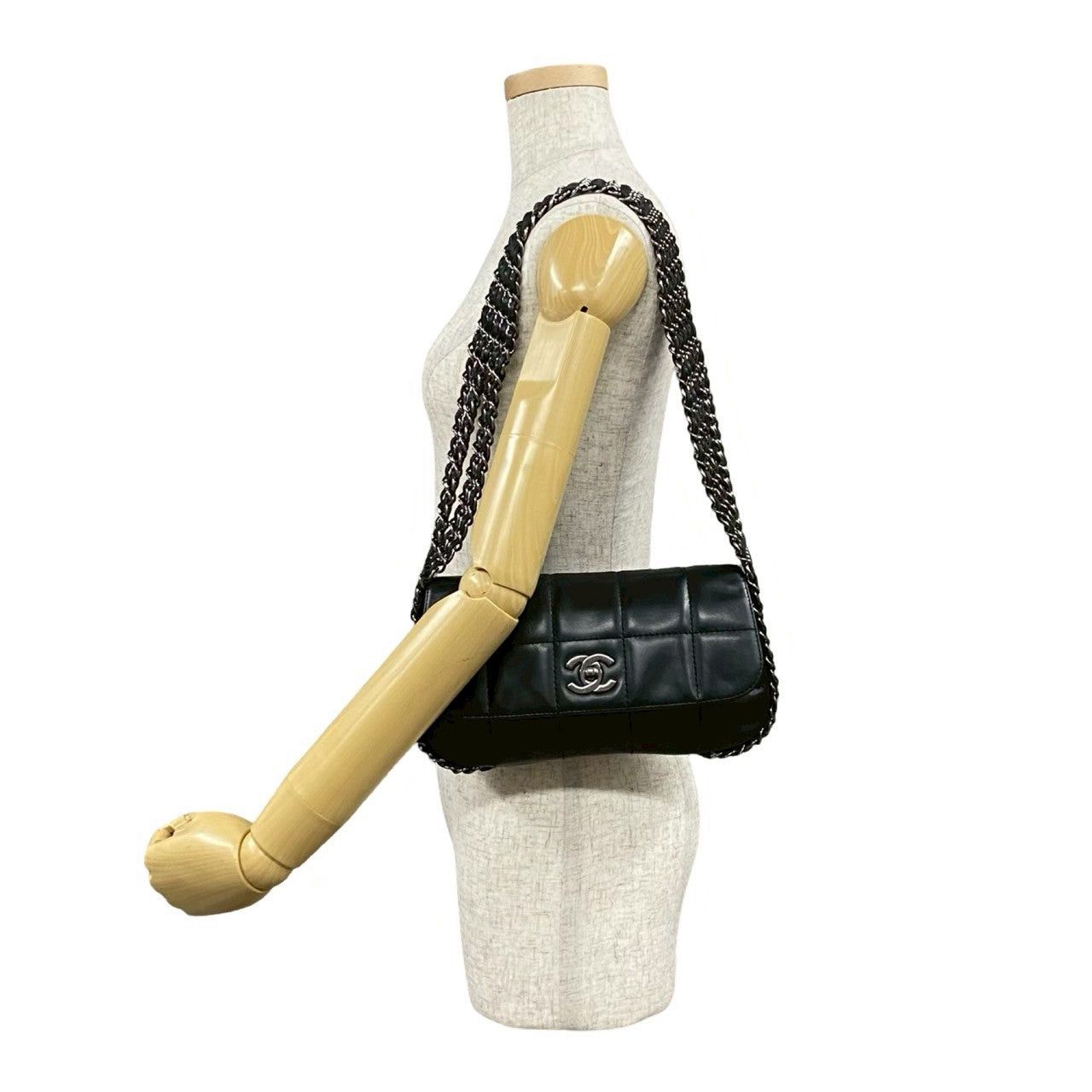 Chanel Chanel Shoulder Bag Black Leather Size ONE SIZE - 2 Thumbnail