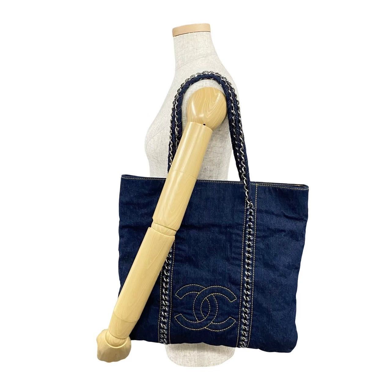 Chanel Chanel Tote Bag Blue Denim Size ONE SIZE - 2 Thumbnail