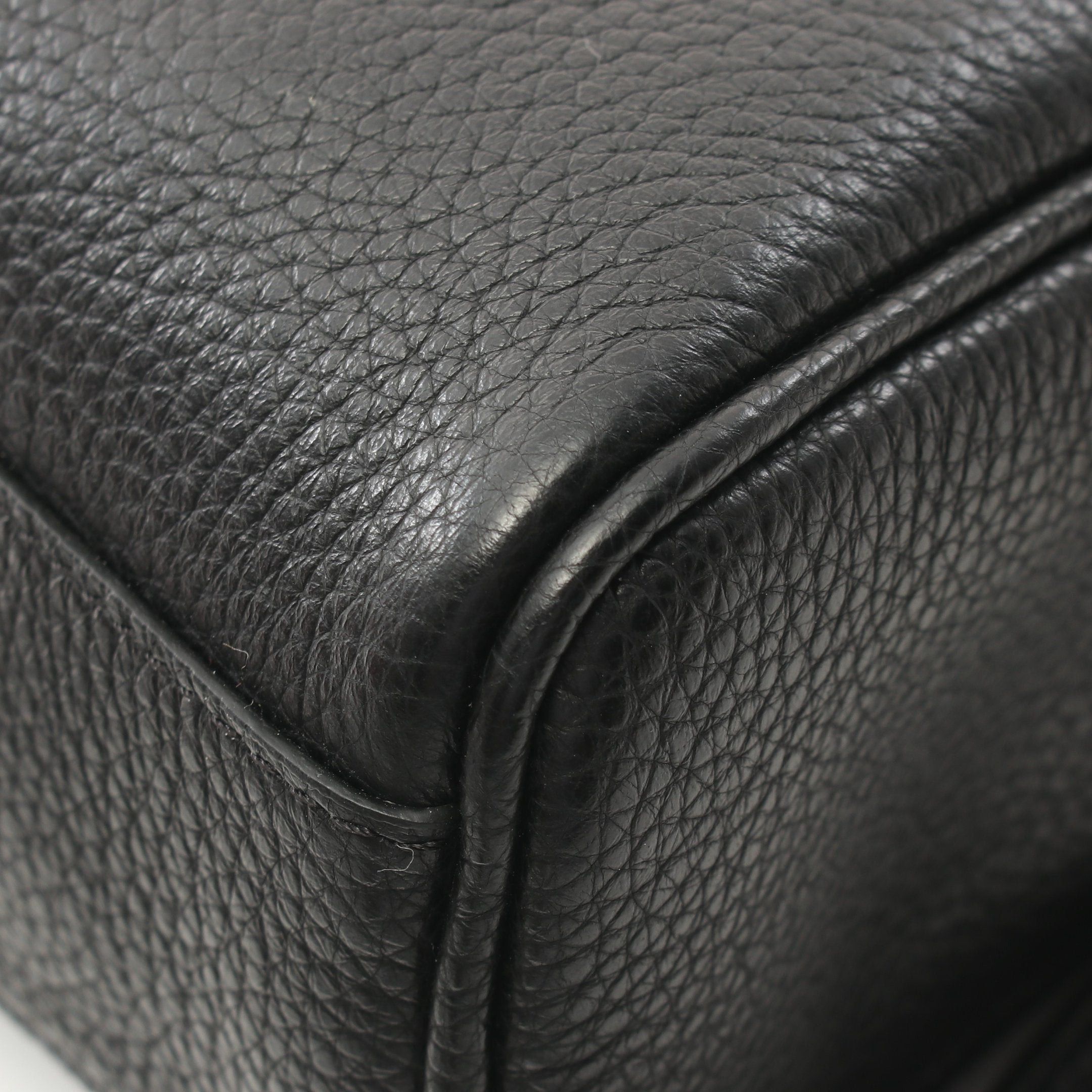 Salvatore Ferragamo Salvatore Ferragamo Travel Gancini Shoulder Bag Leather Black Size ONE SIZE - 5 Thumbnail