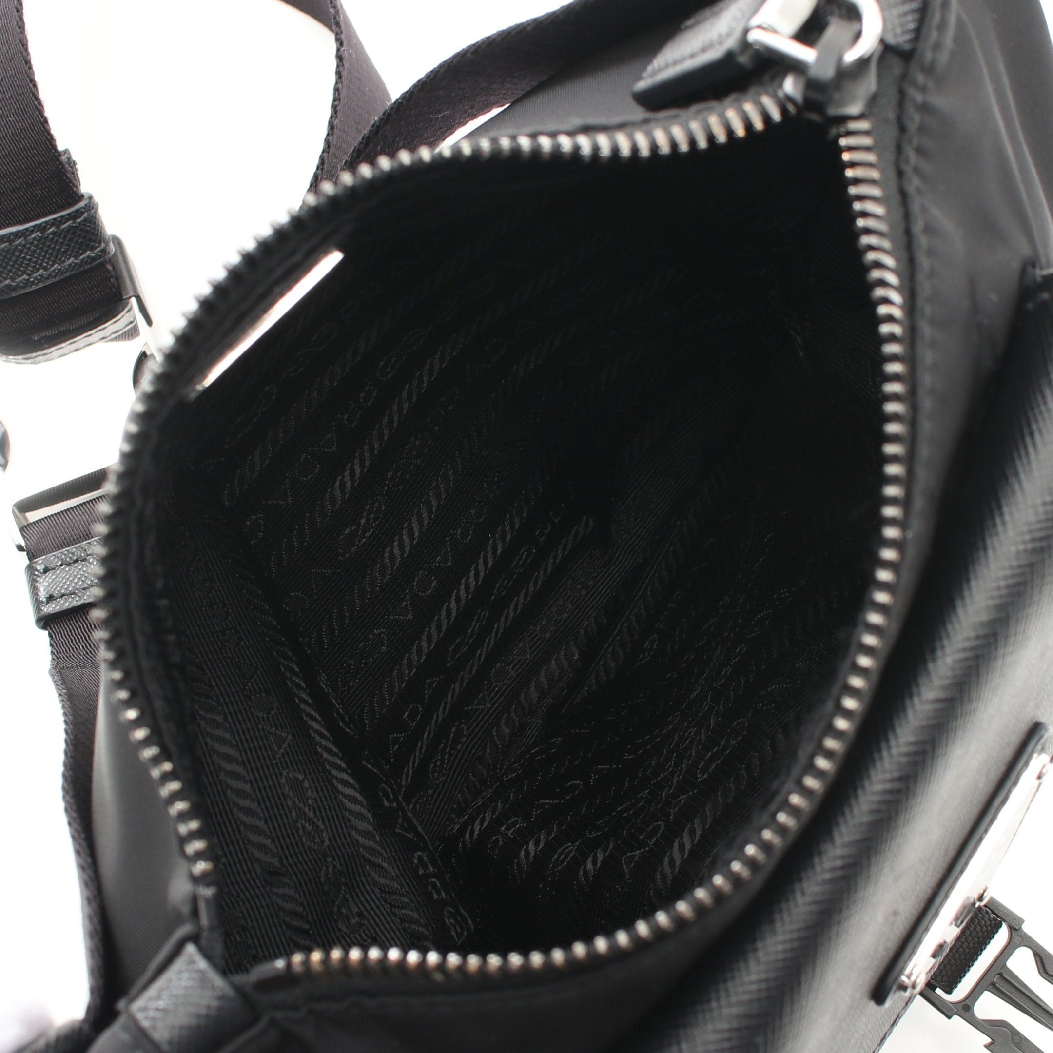 Prada Prada Re-Nylon Shoulder Bag Nylon Leather Black Size ONE SIZE - 3 Thumbnail