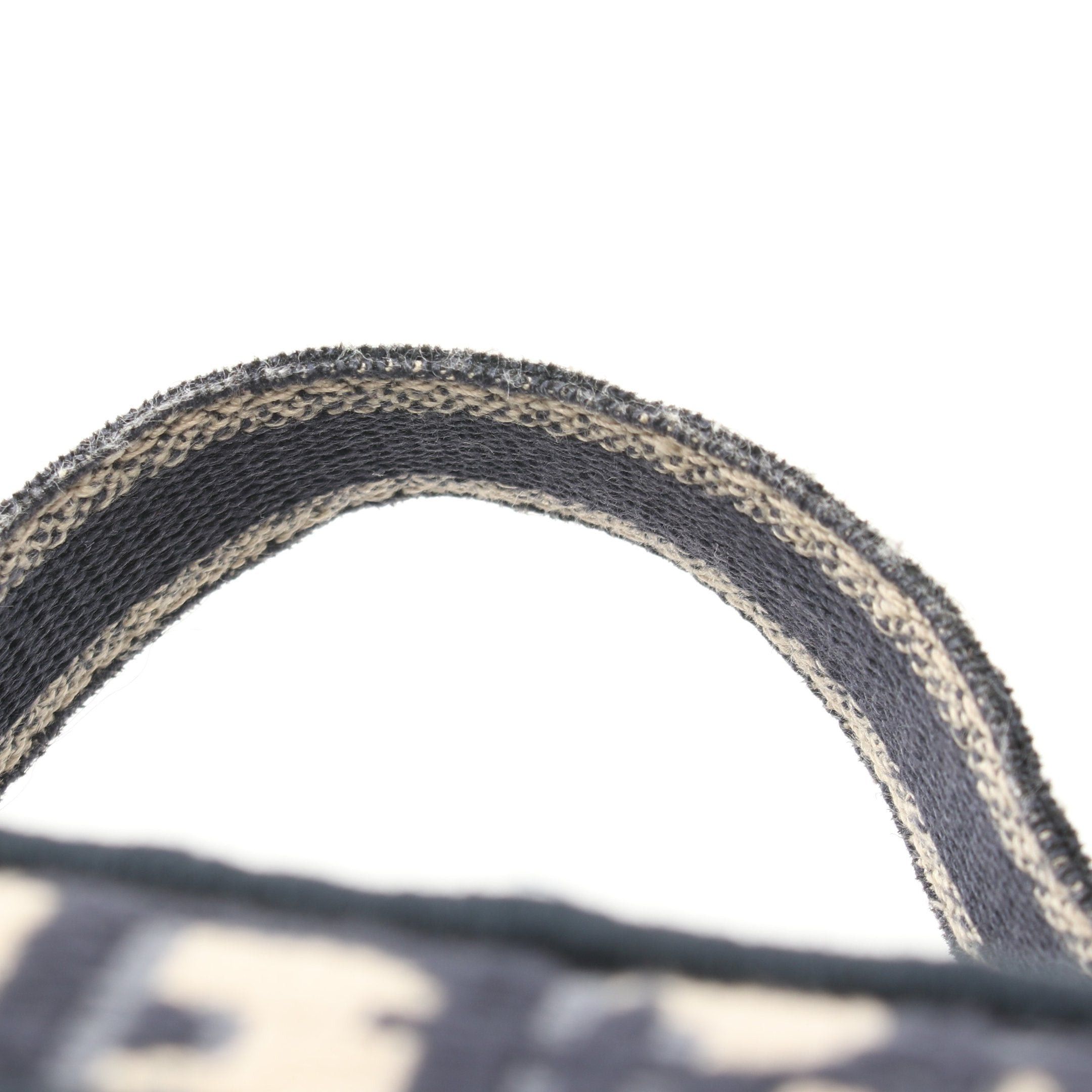 Dior Dior Diortravel Vanity Oblique Handbag Bag Canvas Navy Ivory Size ONE SIZE - 6 Thumbnail