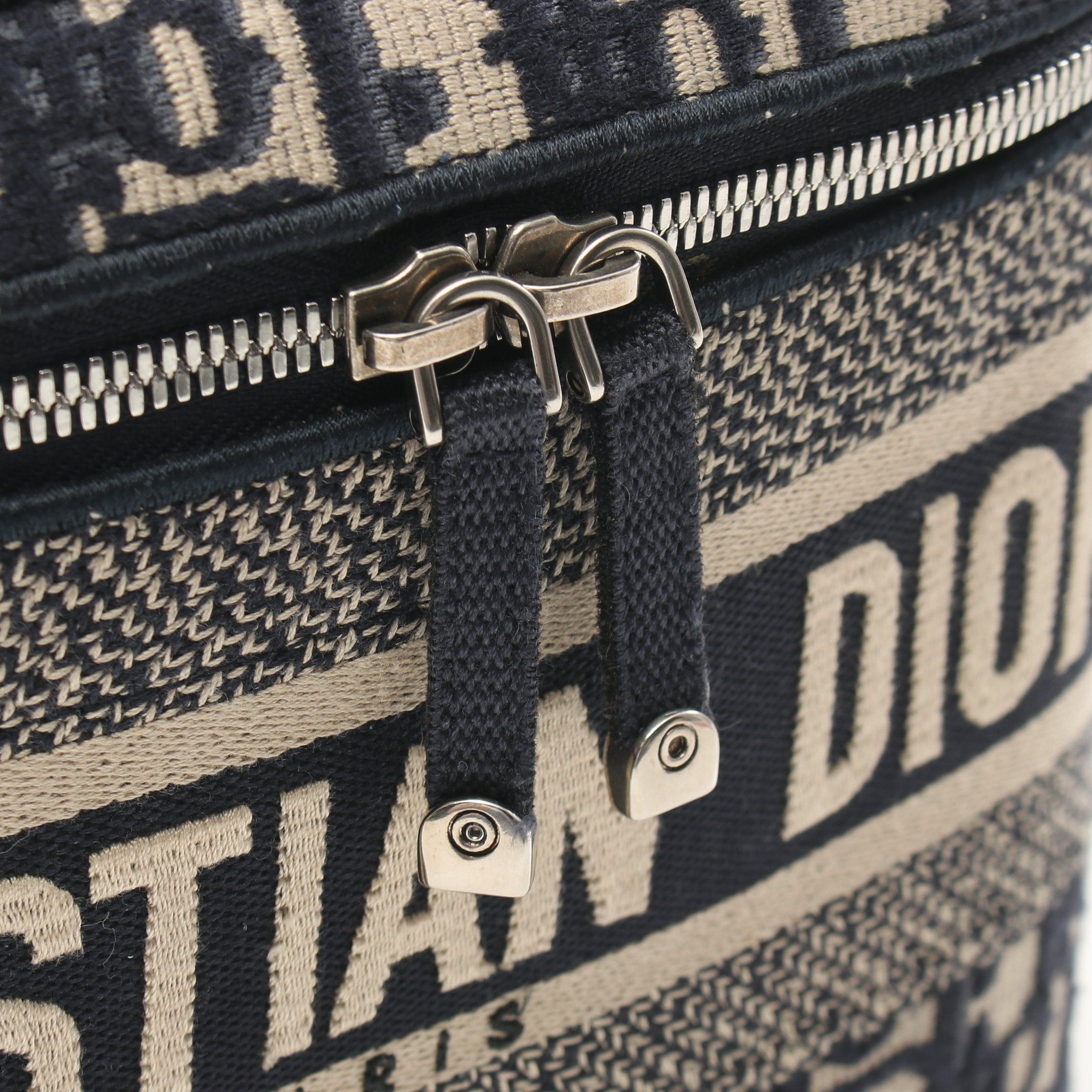 Dior Dior Diortravel Vanity Oblique Handbag Bag Canvas Navy Ivory Size ONE SIZE - 9 Thumbnail