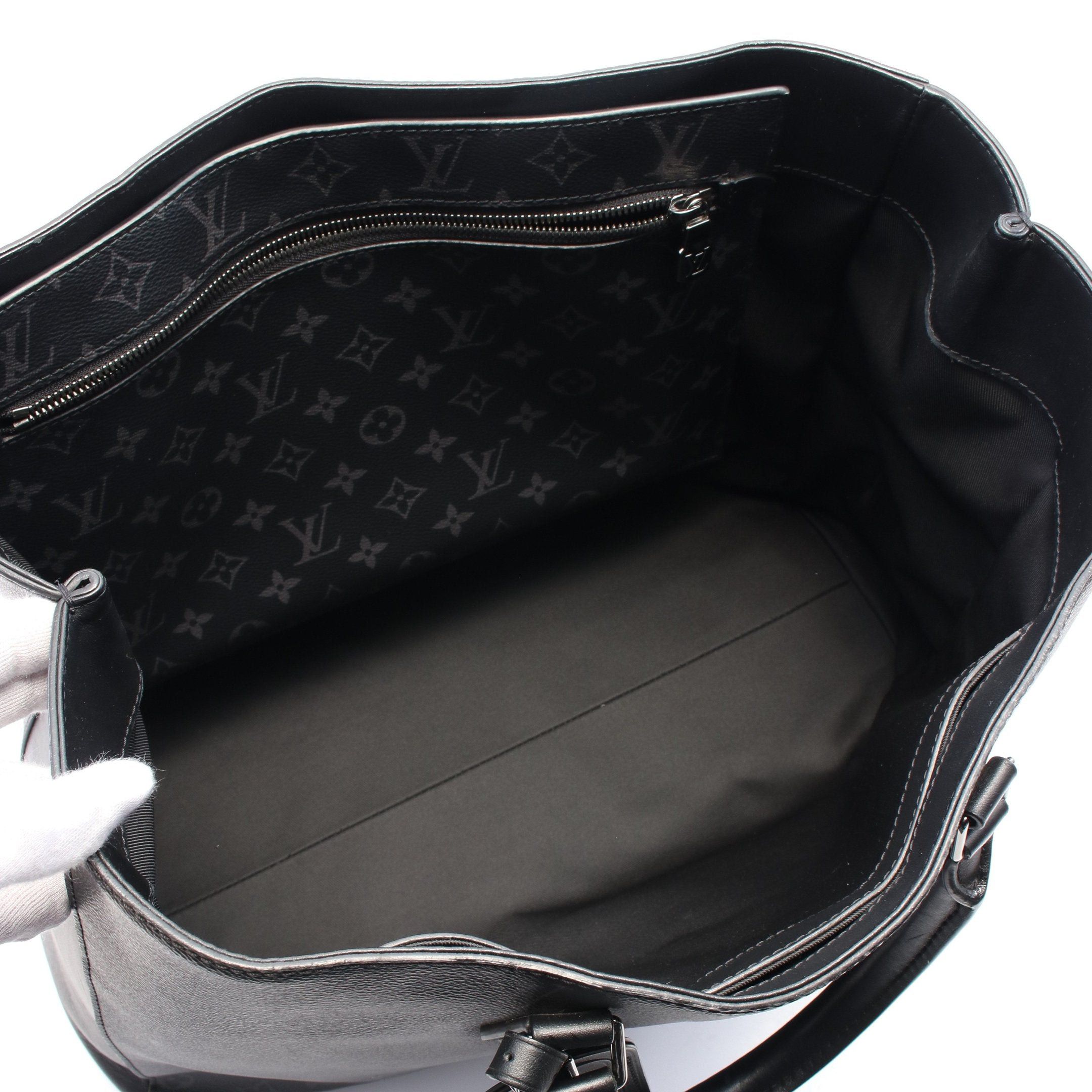 Louis Vuitton Louis Vuitton Grand Sack Monogram Eclipse Handbag Tote Bag Leather Black Size ONE SIZE - 3 Thumbnail