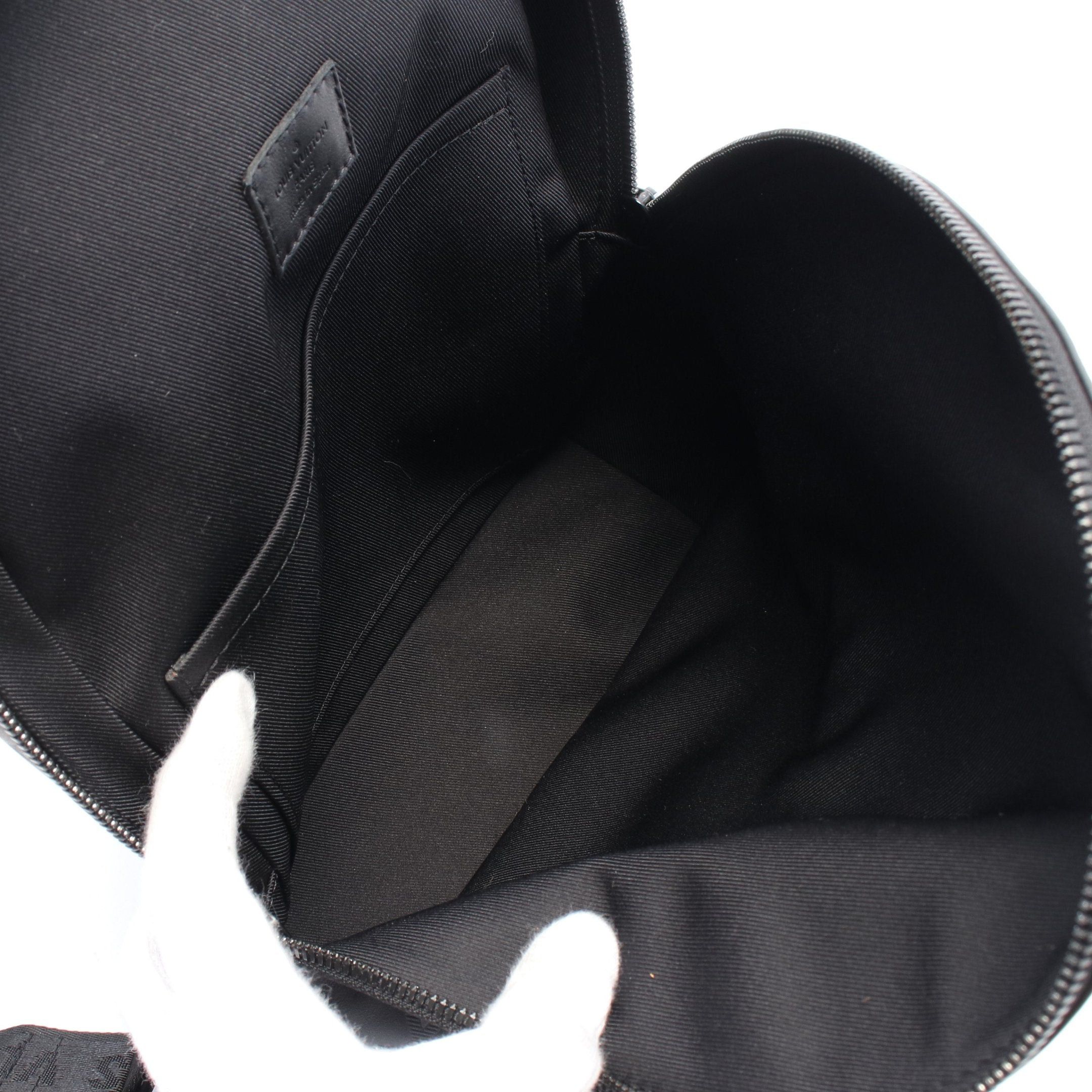 Louis Vuitton Louis Vuitton Monogram Shadow Sling Bag Noir Body Leather Black Size ONE SIZE - 3 Thumbnail