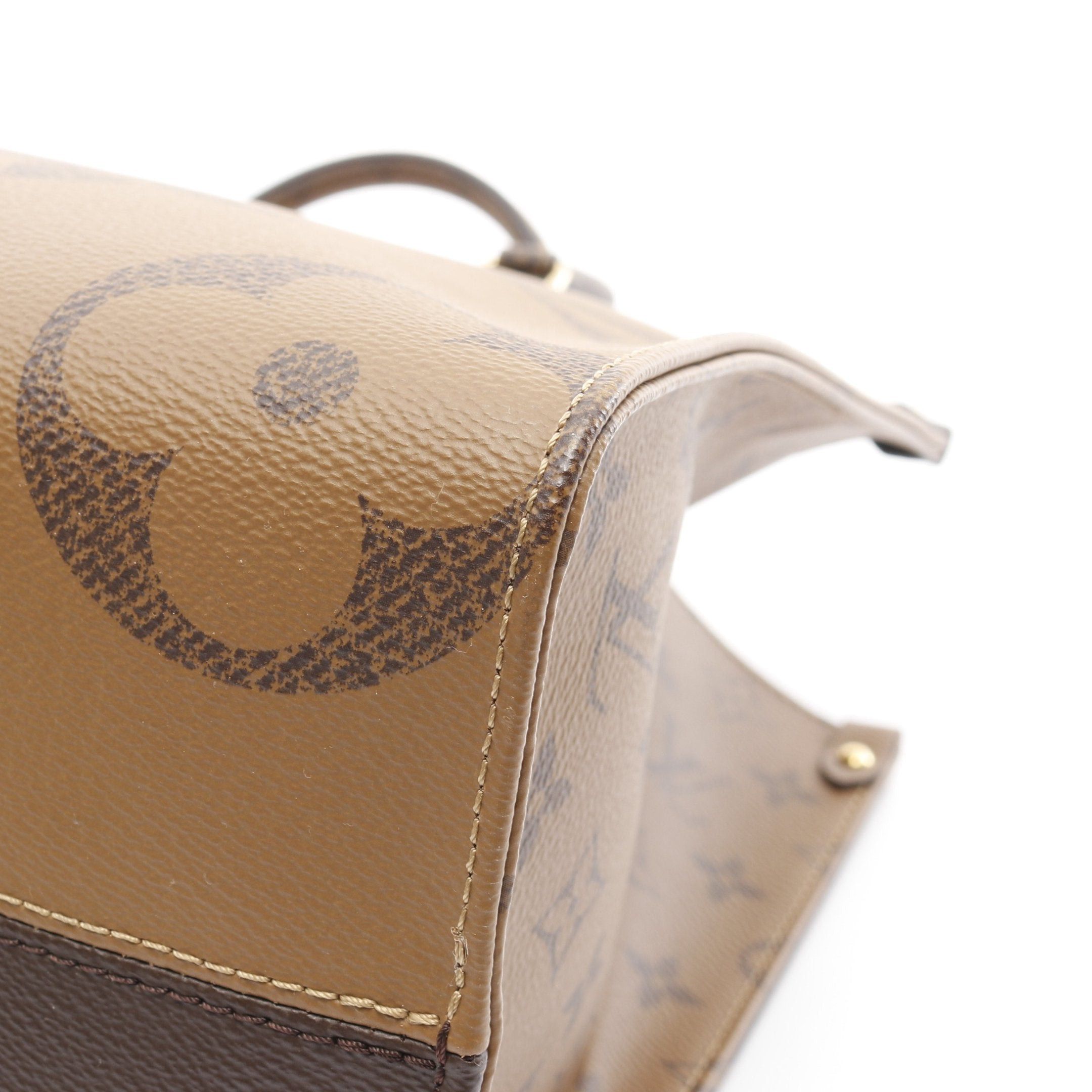 Louis Vuitton Louis Vuitton On-The-Go Mm Monogram Giant Reverse Shoulder Bag Tote Leather Brown Beige Size ONE SIZE - 9 Thumbnail