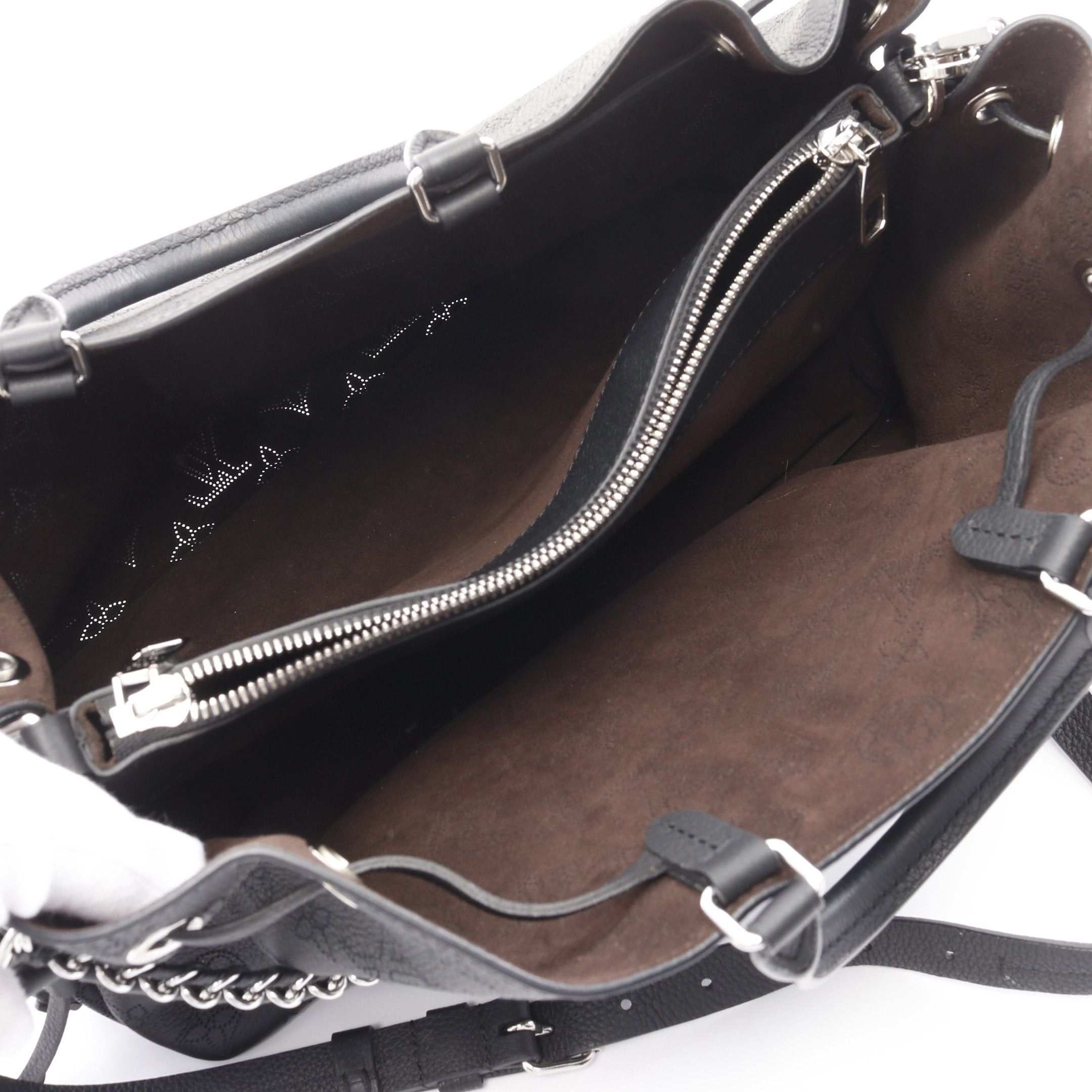 Louis Vuitton Louis Vuitton Bella Tote Mahina Noir Handbag Bag Leather Black Size ONE SIZE - 3 Thumbnail