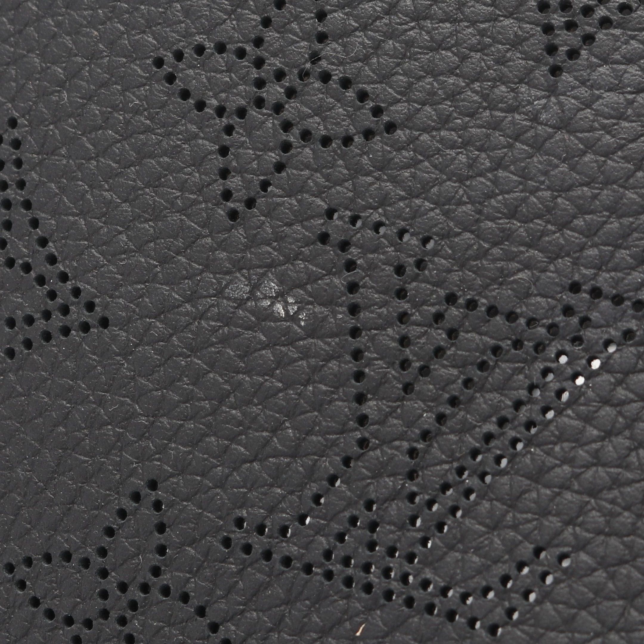 Louis Vuitton Louis Vuitton Bella Tote Mahina Noir Handbag Bag Leather Black Size ONE SIZE - 6 Thumbnail