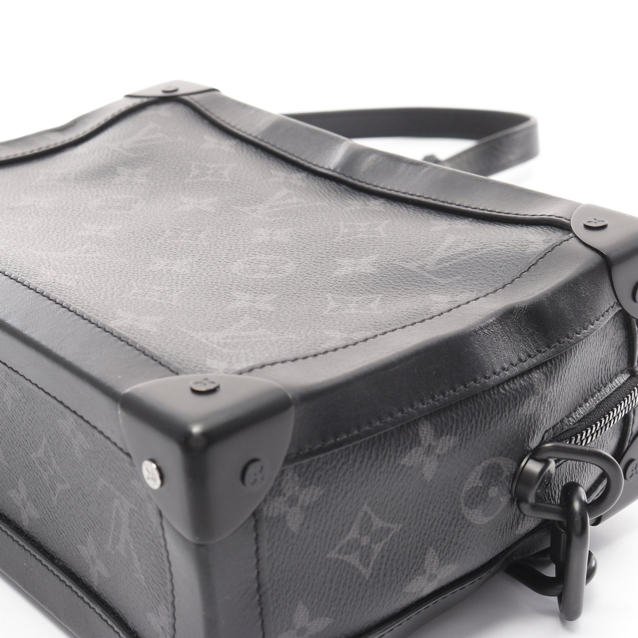 Louis Vuitton Louis Vuitton Soft Trunk Monogram Eclipse Noir Shoulder Bag Leather Black Size ONE SIZE - 11 Thumbnail