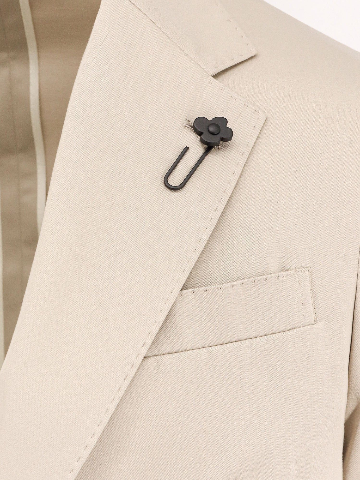 Tシャツ・カットソー LARDINI Stretch cotton suit with iconic removable brooch Lardini Stretch Cotton Suit With Iconic Removable Brooch