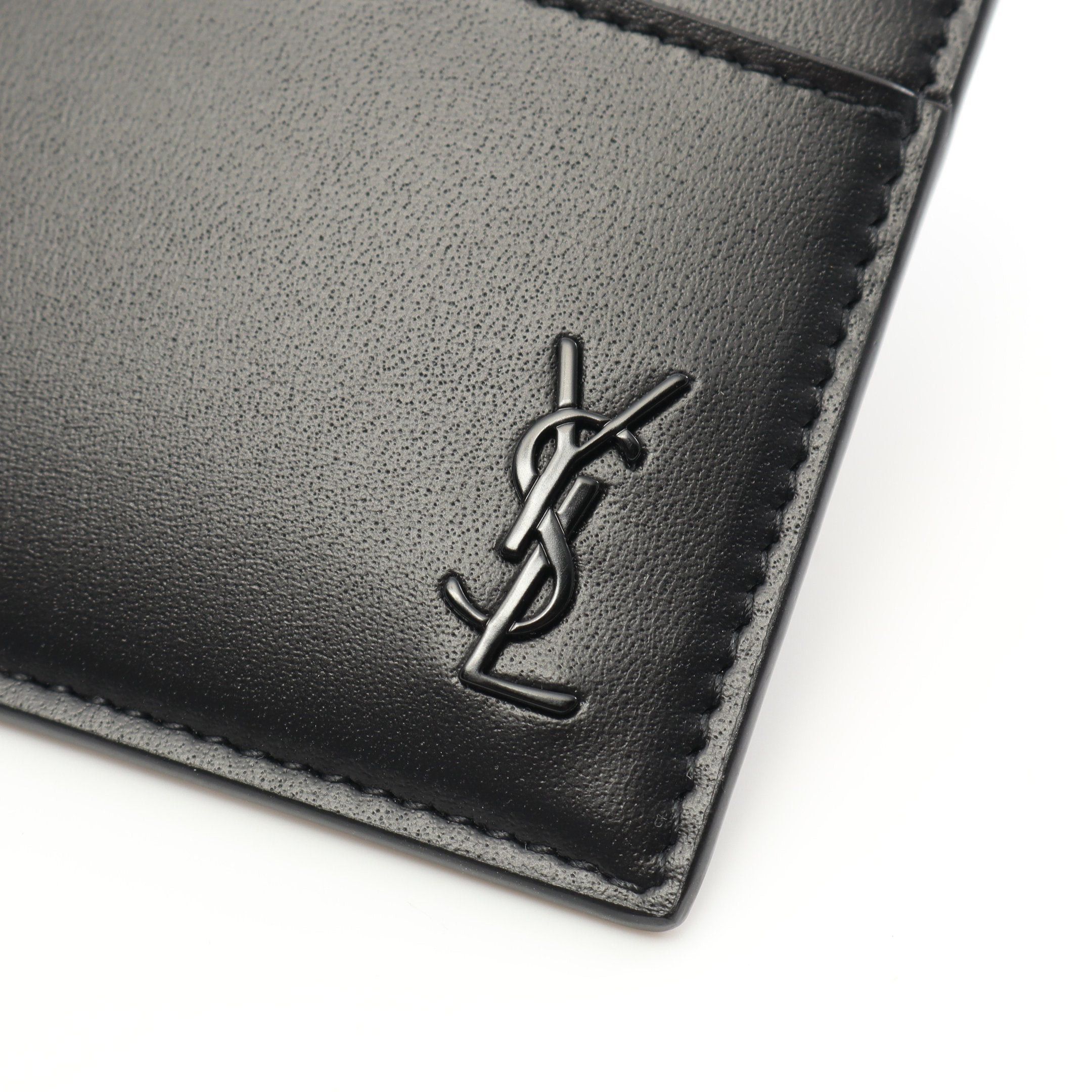 Yves Saint Laurent Yves Saint Laurent Tiny Cassandra Card Case Leather Black Size ONE SIZE - 5 Thumbnail