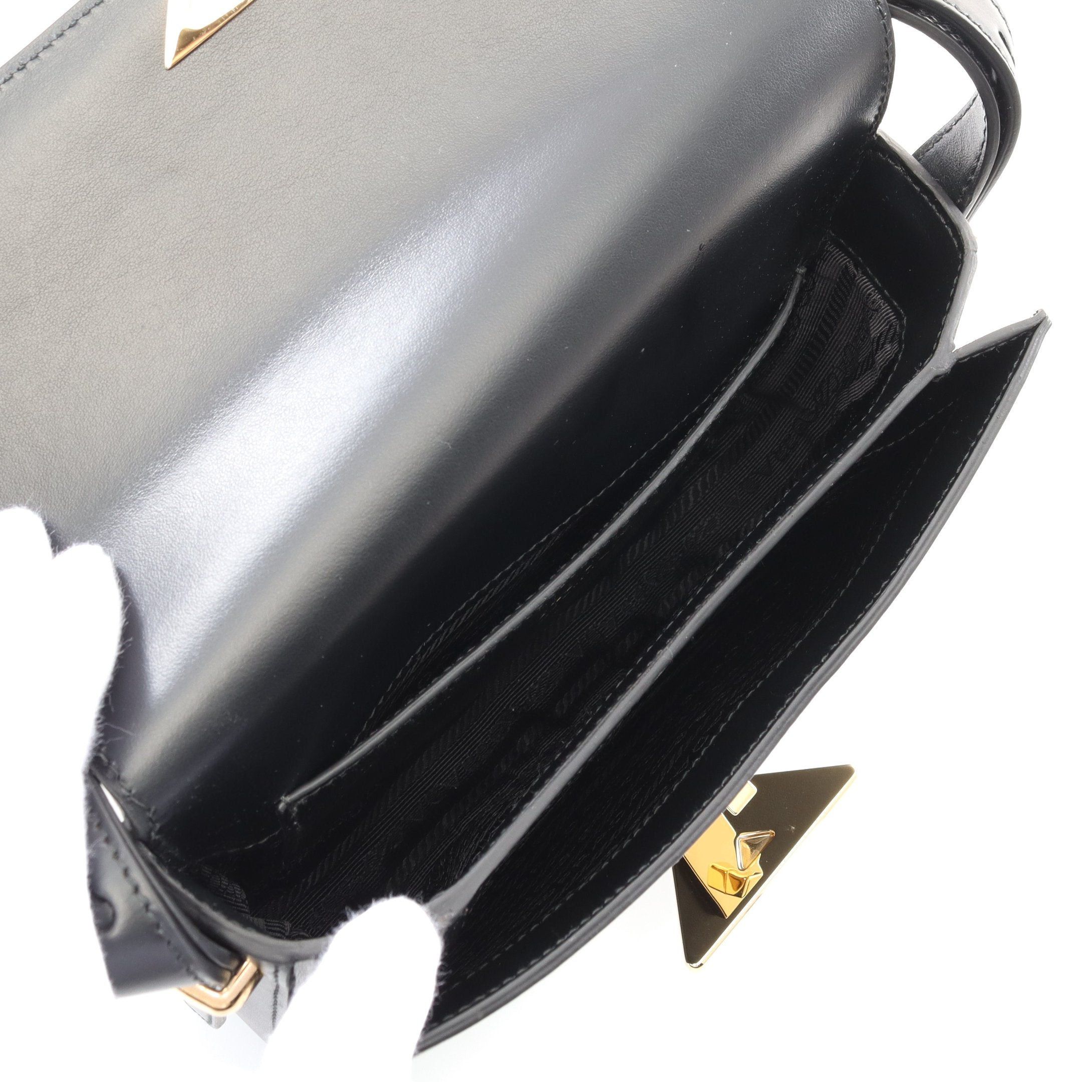 Prada Prada Soft Calf Shoulder Bag Leather Black Size ONE SIZE - 3 Thumbnail