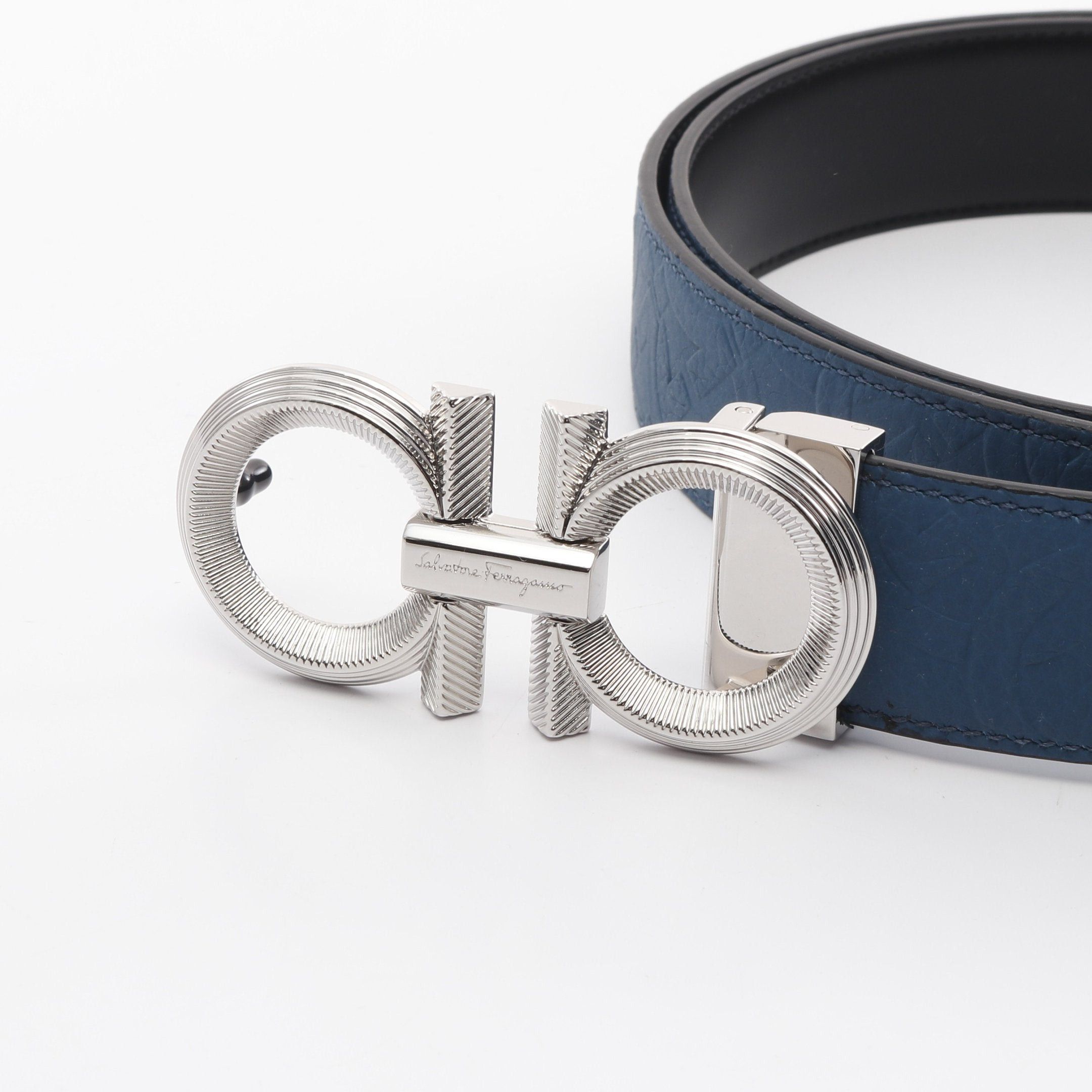 Salvatore Ferragamo Salvatore Ferragamo Gancini Belt Embossed Logo Leather Dark Blue Size ONE SIZE - 2 Thumbnail