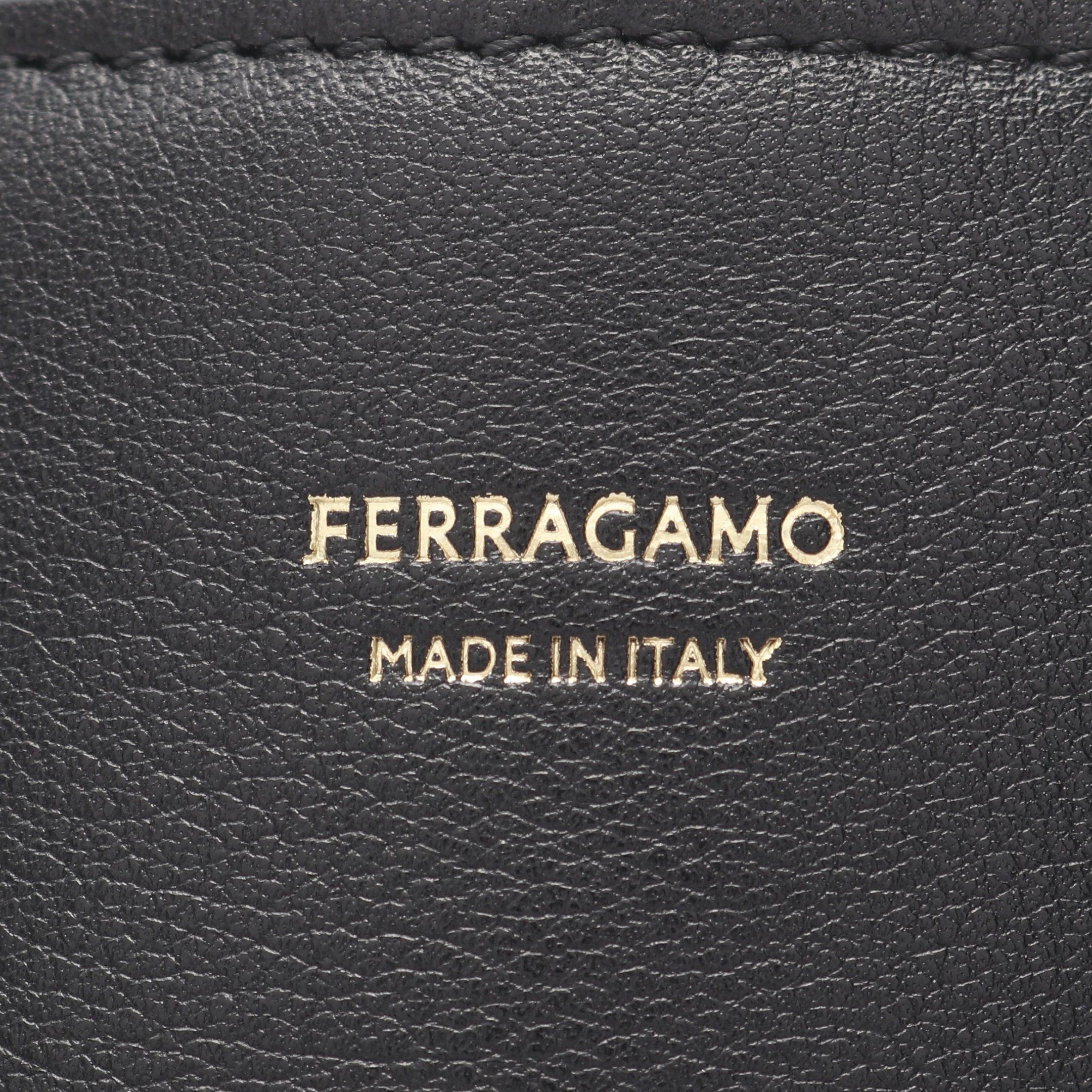 Salvatore Ferragamo Salvatore Ferragamo Hug Gancini One Shoulder Bag Leather Black Size ONE SIZE - 4 Thumbnail