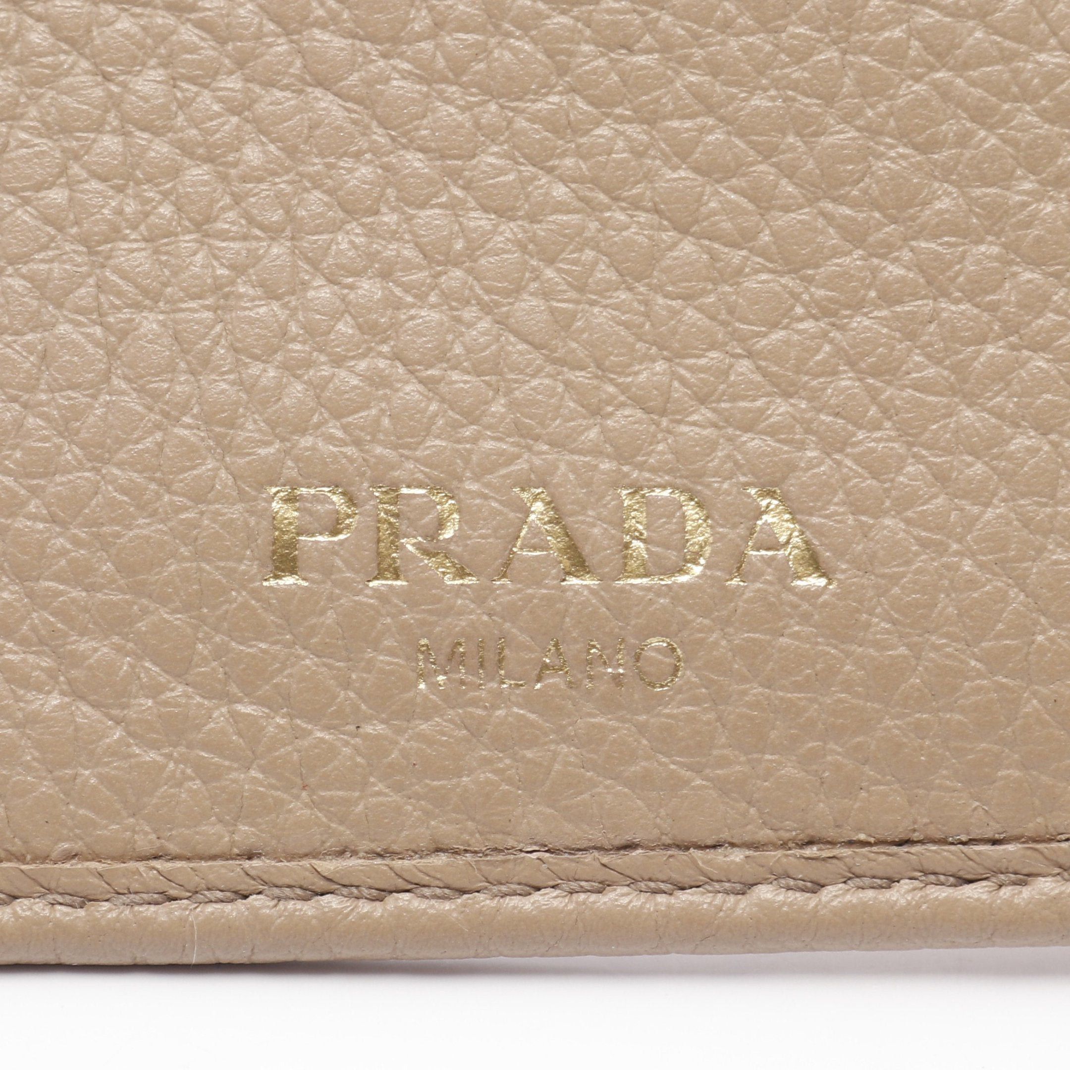 Prada Prada Vitello Grain Card Case Leather Beige Size ONE SIZE - 4 Thumbnail