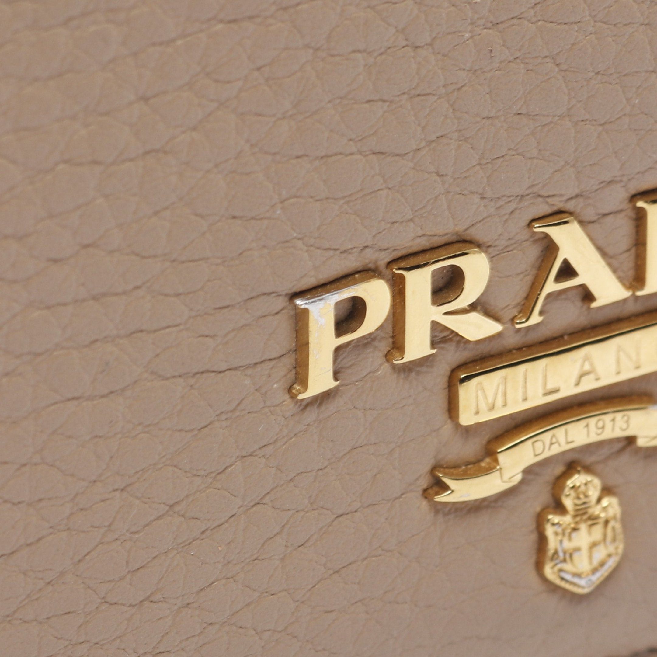 Prada Prada Vitello Grain Card Case Leather Beige Size ONE SIZE - 8 Thumbnail