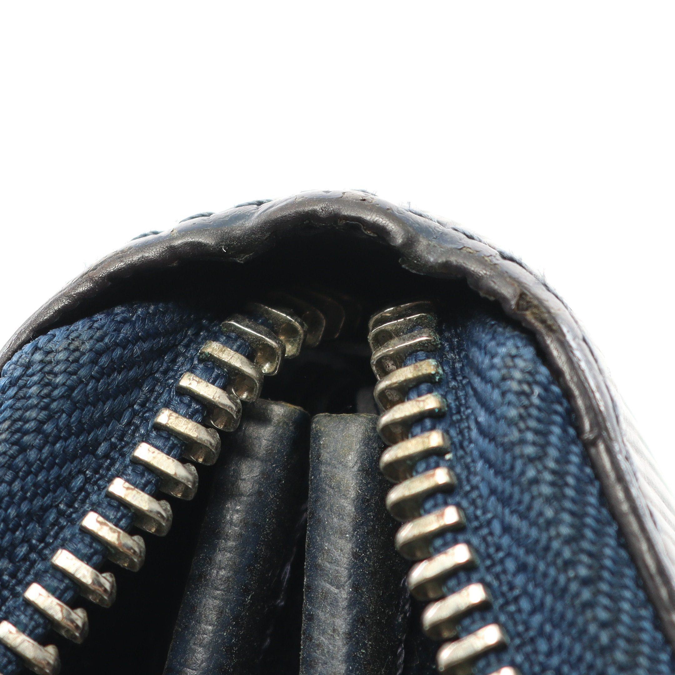Louis Vuitton Louis Vuitton Zippy Wallet Epi Andigo Blue Round Zipper Long Leather Navy Size ONE SIZE - 11 Thumbnail