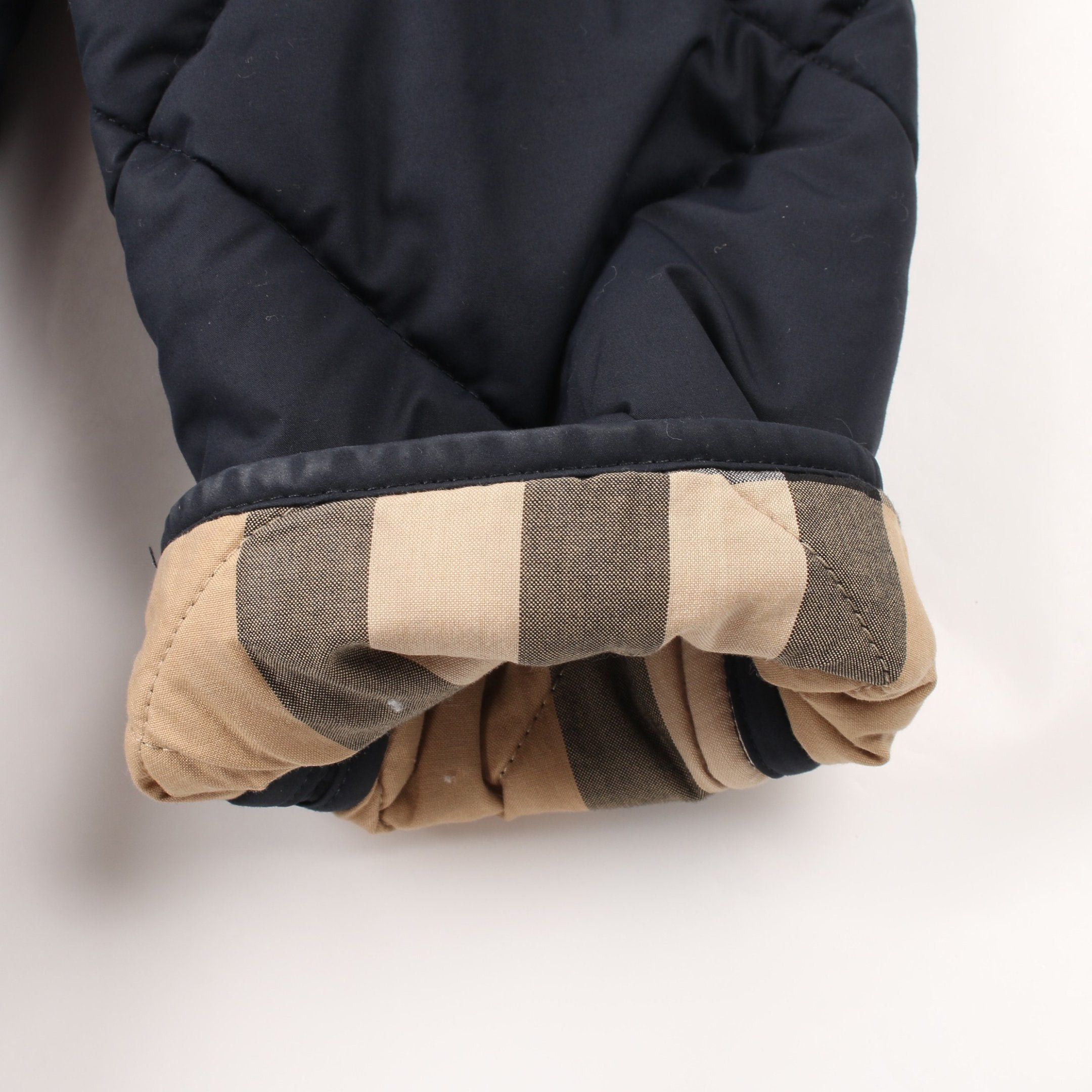 Burberry Burberry Quilted Jacket Collarless Dark Navy Size ONE SIZE - 10 Thumbnail